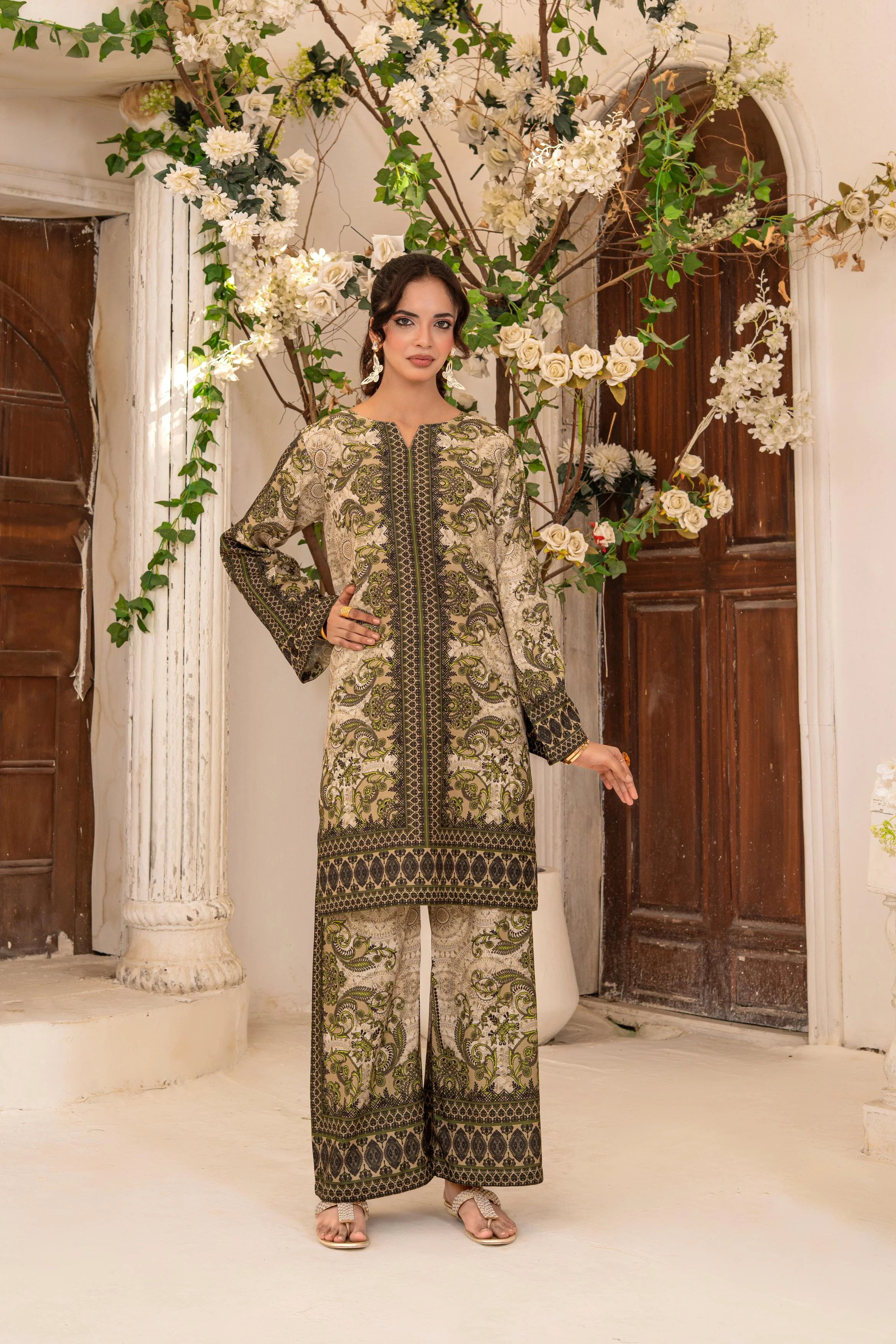Zar E Gul By Abeera Stitched 2 Piece Poly Lawn Suit-ZG-09 - Image 3