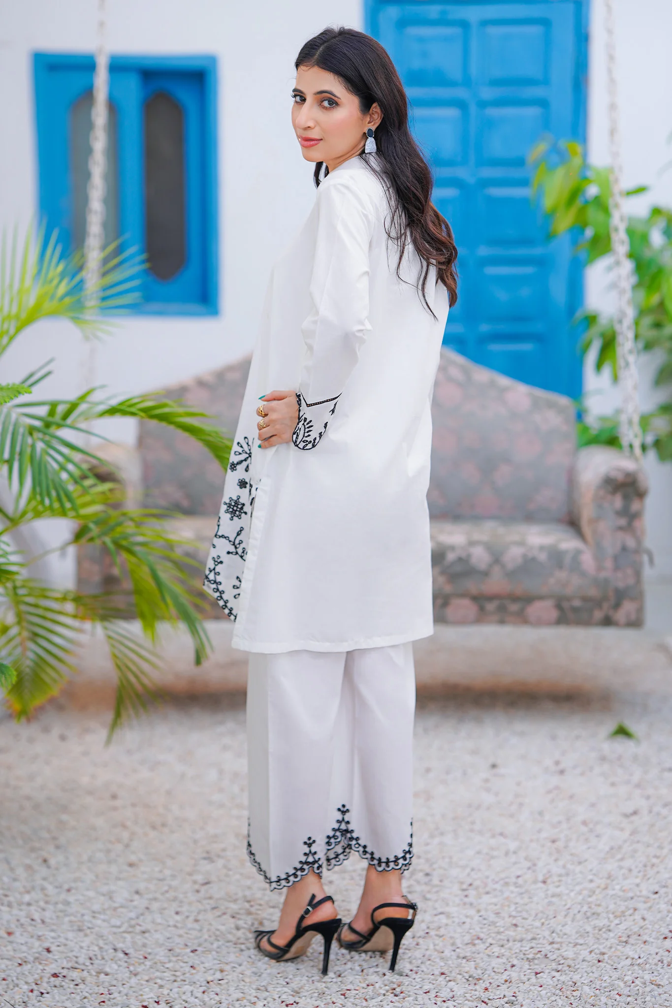 Daily Desire By Abeera Stitched 2 Piece Cotton Suit-Effortless Charm - Image 3