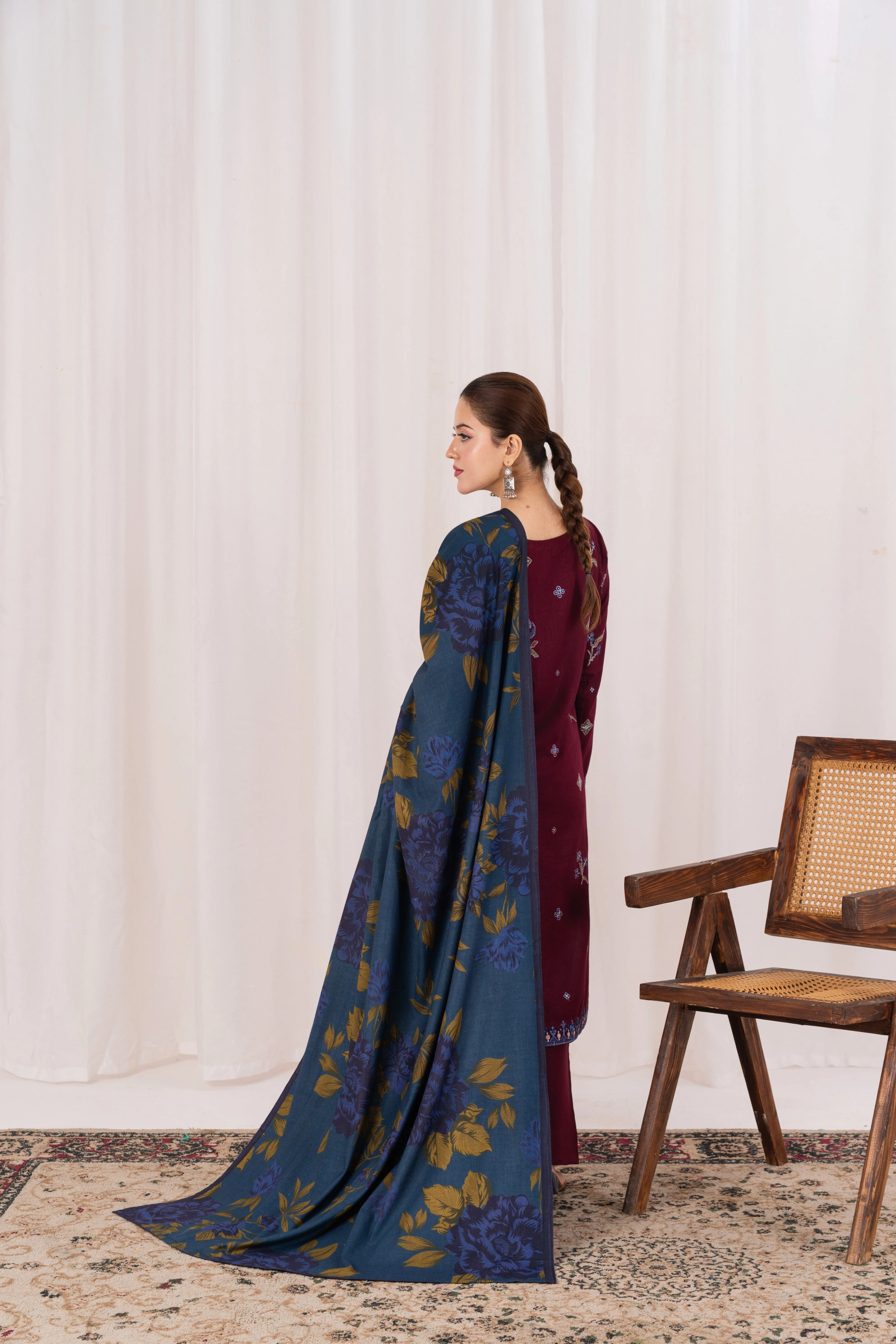 Feathers Unstitched Winter Arrivals Suit-EISLEN-FT554 - Image 3