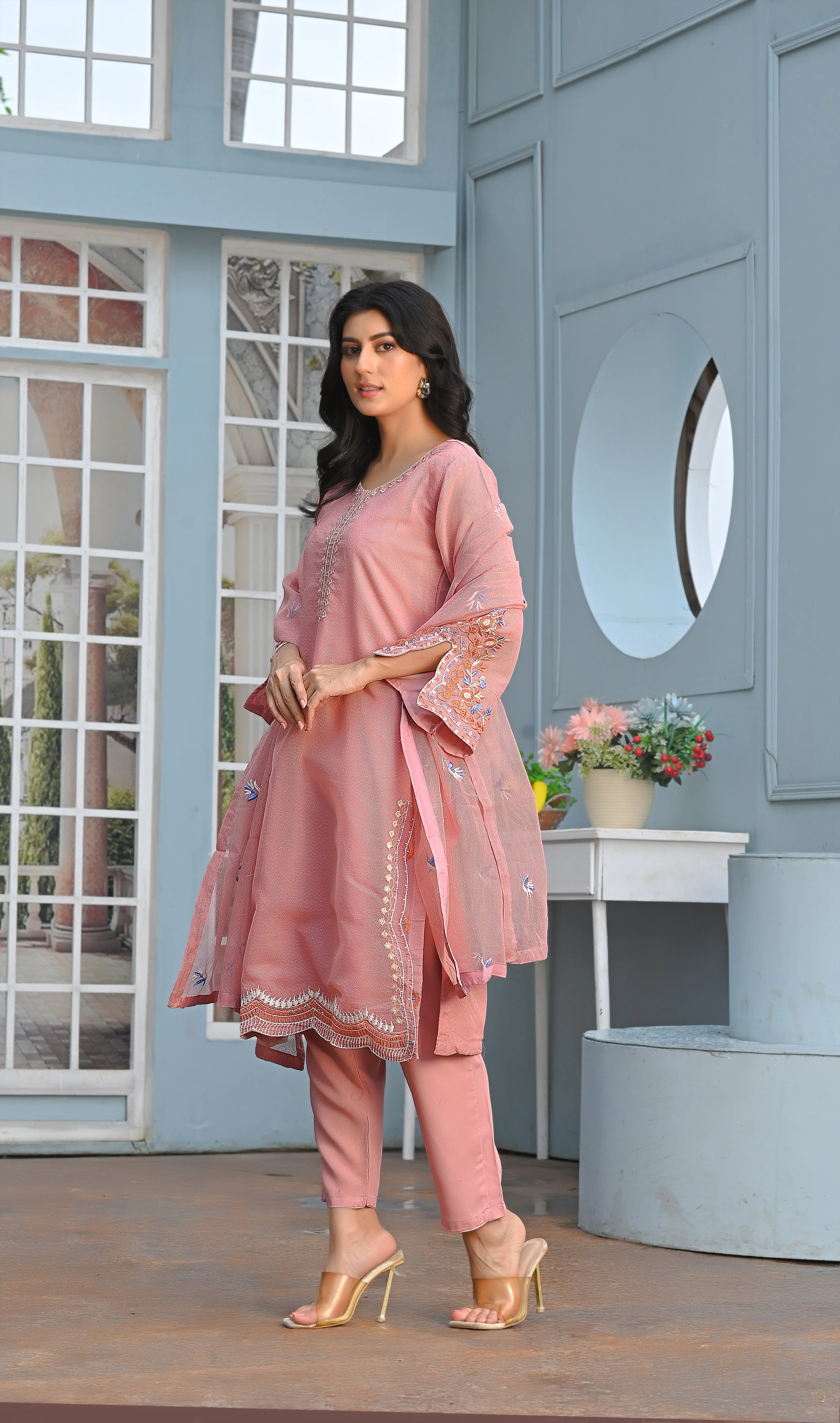 Yaaqot Stitched 3 Piece Winter Collection-Multi Embroidery Stitched 3-pc - Image 6