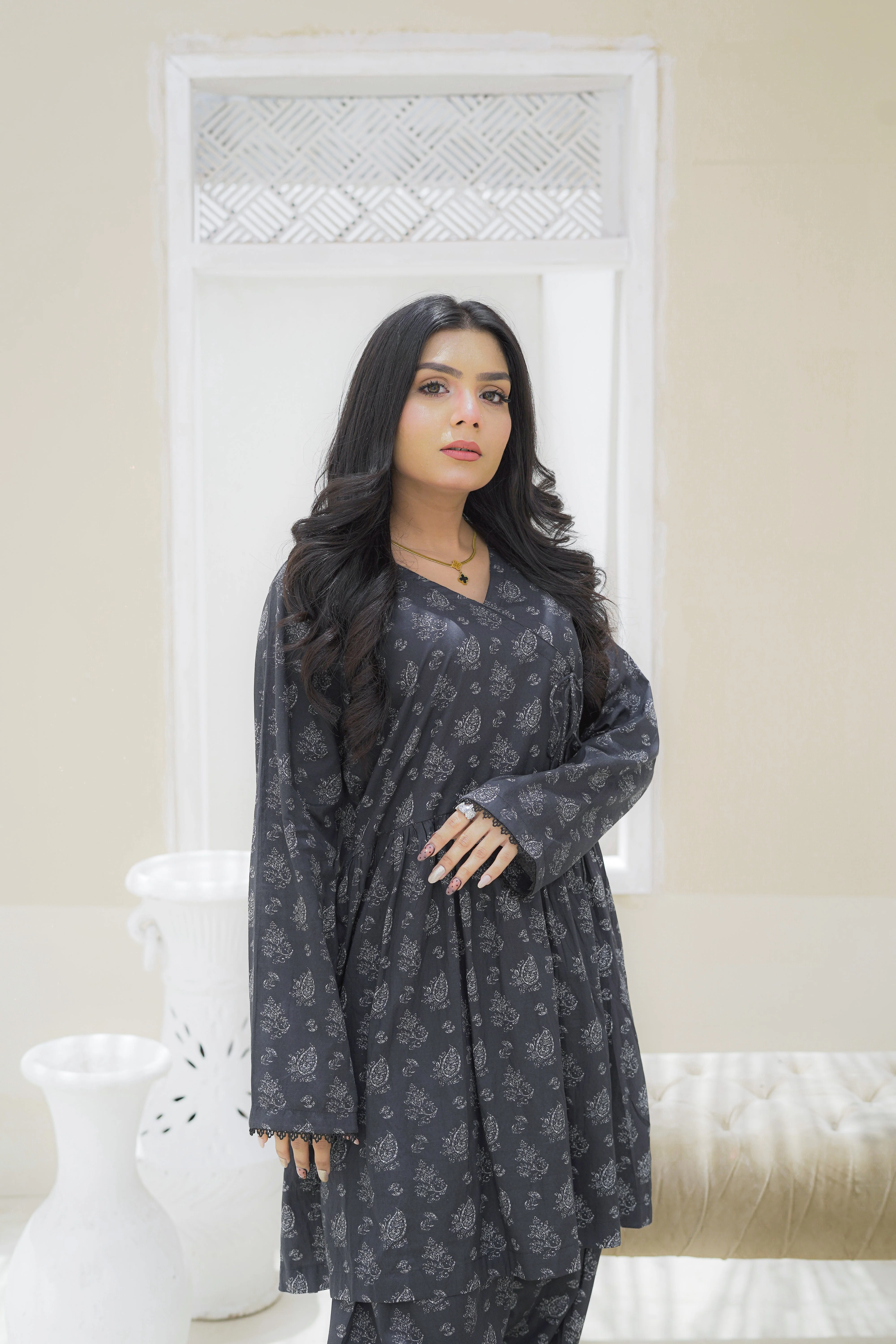 Black And White By Tehzeeb Threads Ethnic Contrast 2-Piece Printed Cotton - Image 4