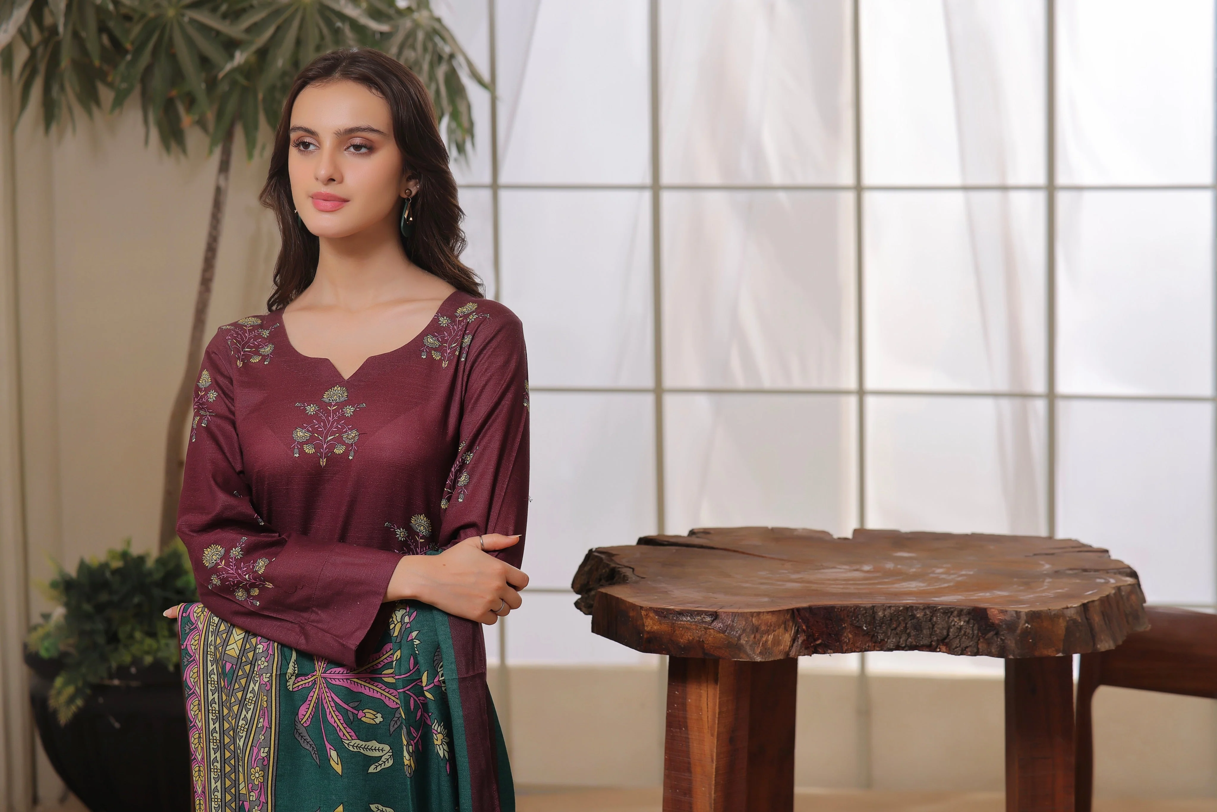 Feathers Unstitched 3 Piece Winter Collection-FAIQA-FT302 - Image 5
