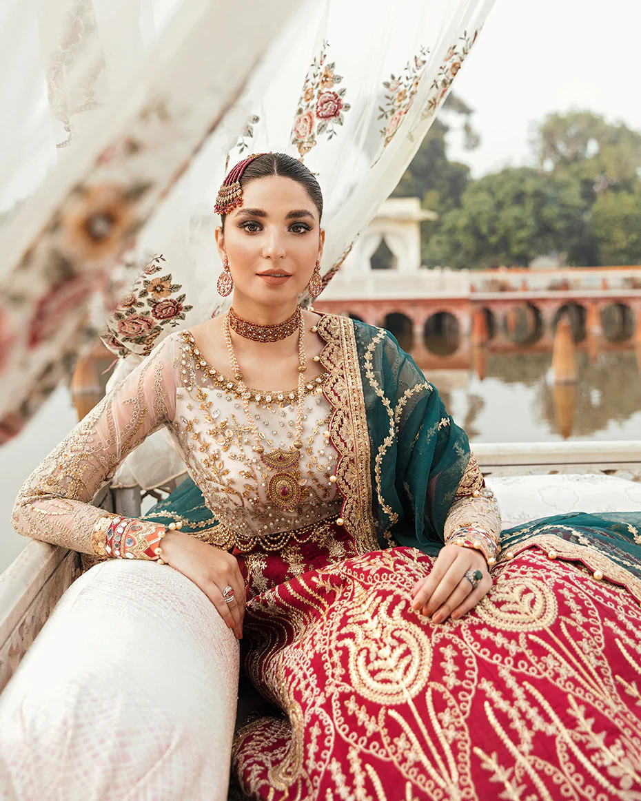 Gulaal Unstitched 3 Piece Wedding Suit-Fareena Embroidered Net 3-Piece Suit WU-04 - Image 5