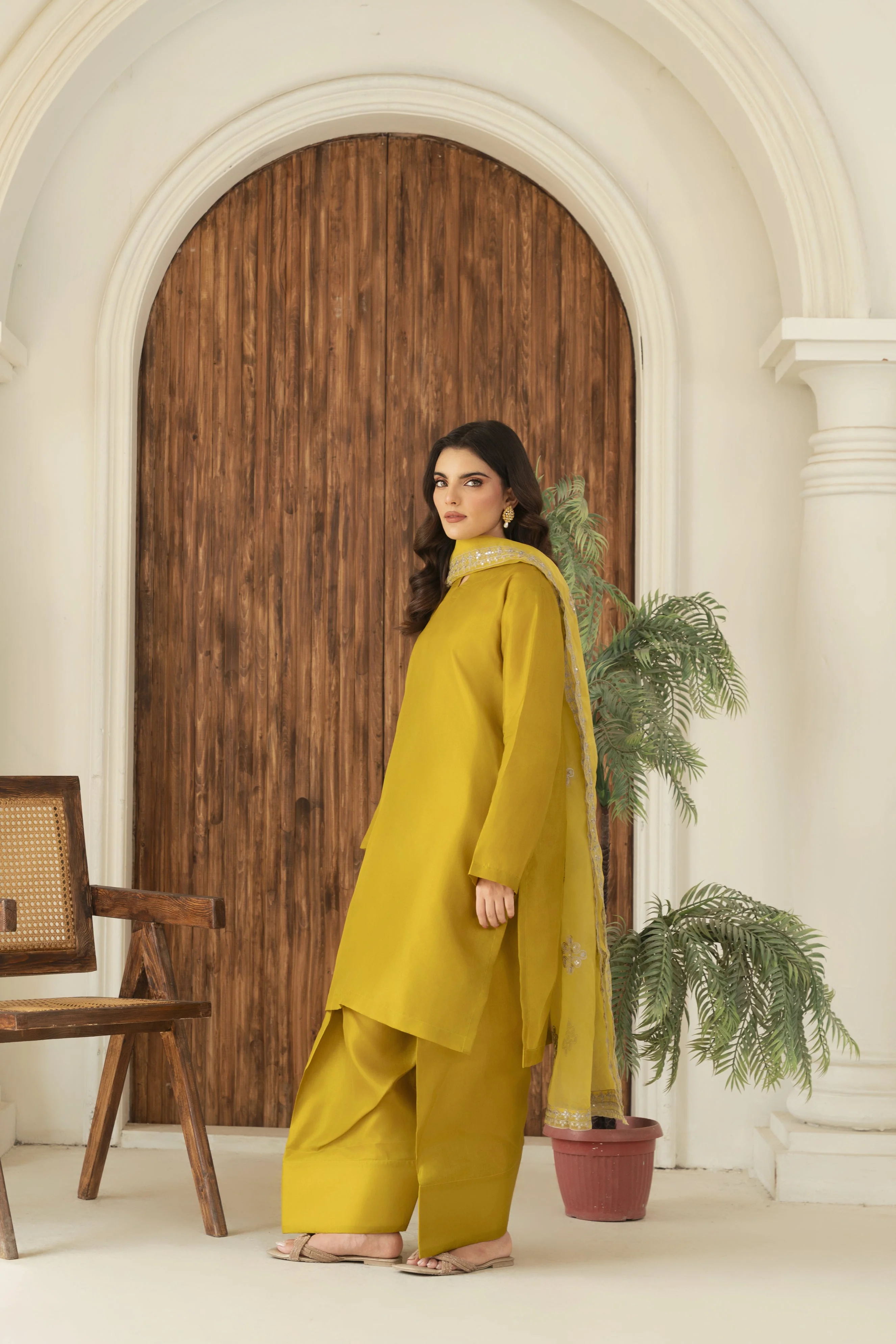Zoya Zafar Stitched 3 Piece Silk Suit-Farshi Shalwar 07 - Image 6