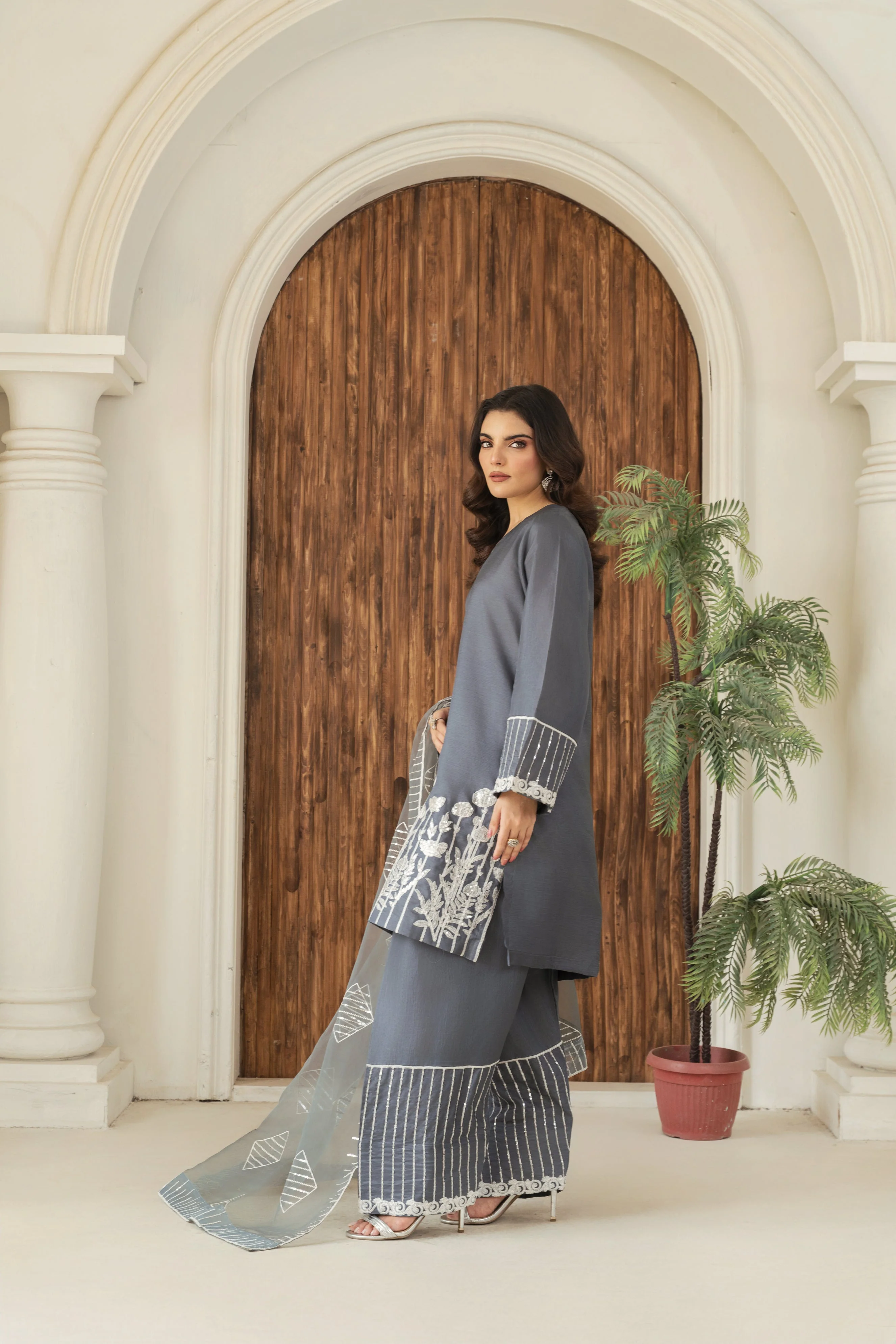 Zoya Zafar Stitched 3 Piece Silk Suit-Farshi Shalwar 11 - Image 3