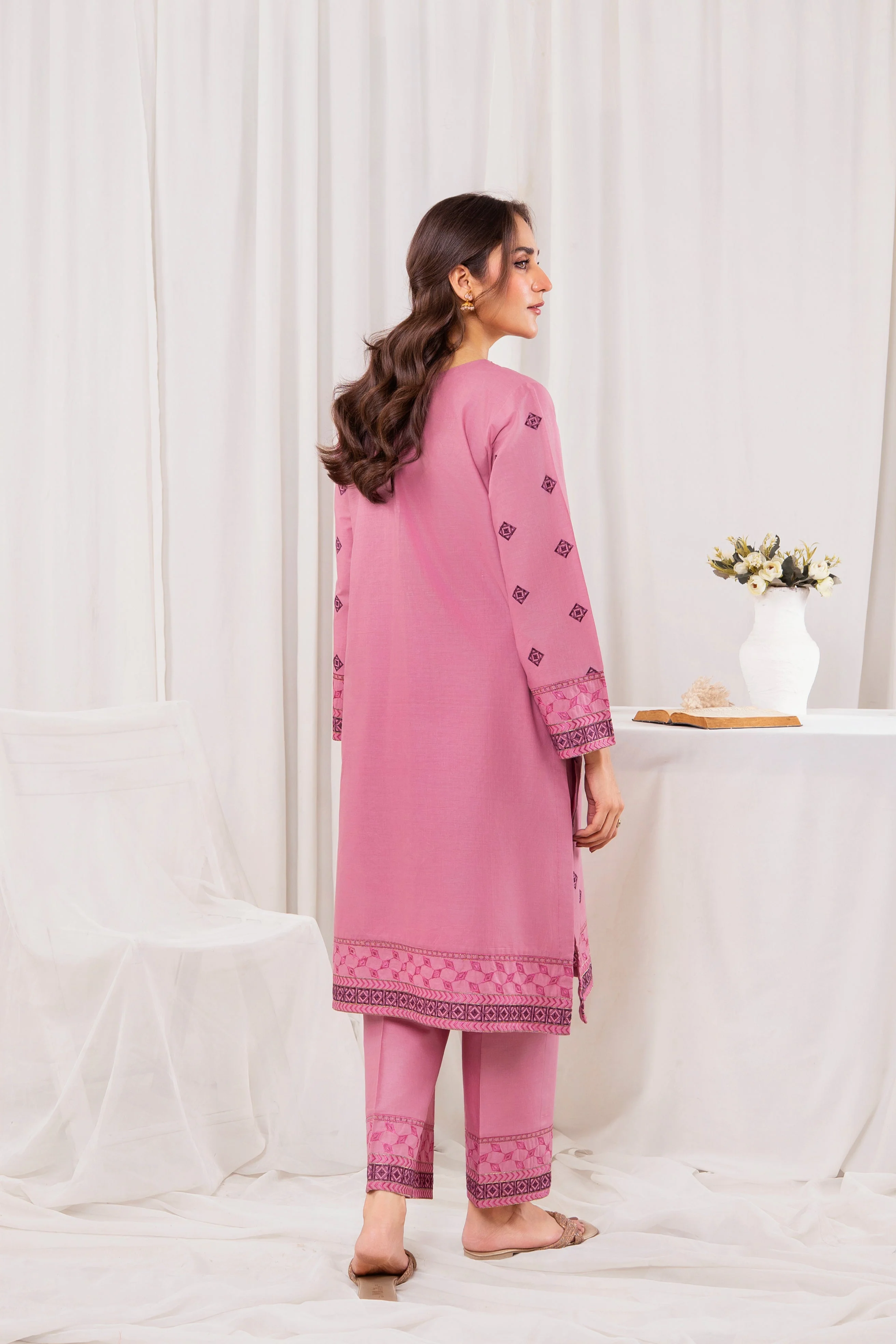 Zoya Zafar Stitched 2 Piece Cotton Suit-Farshi Shalwar new - Image 4