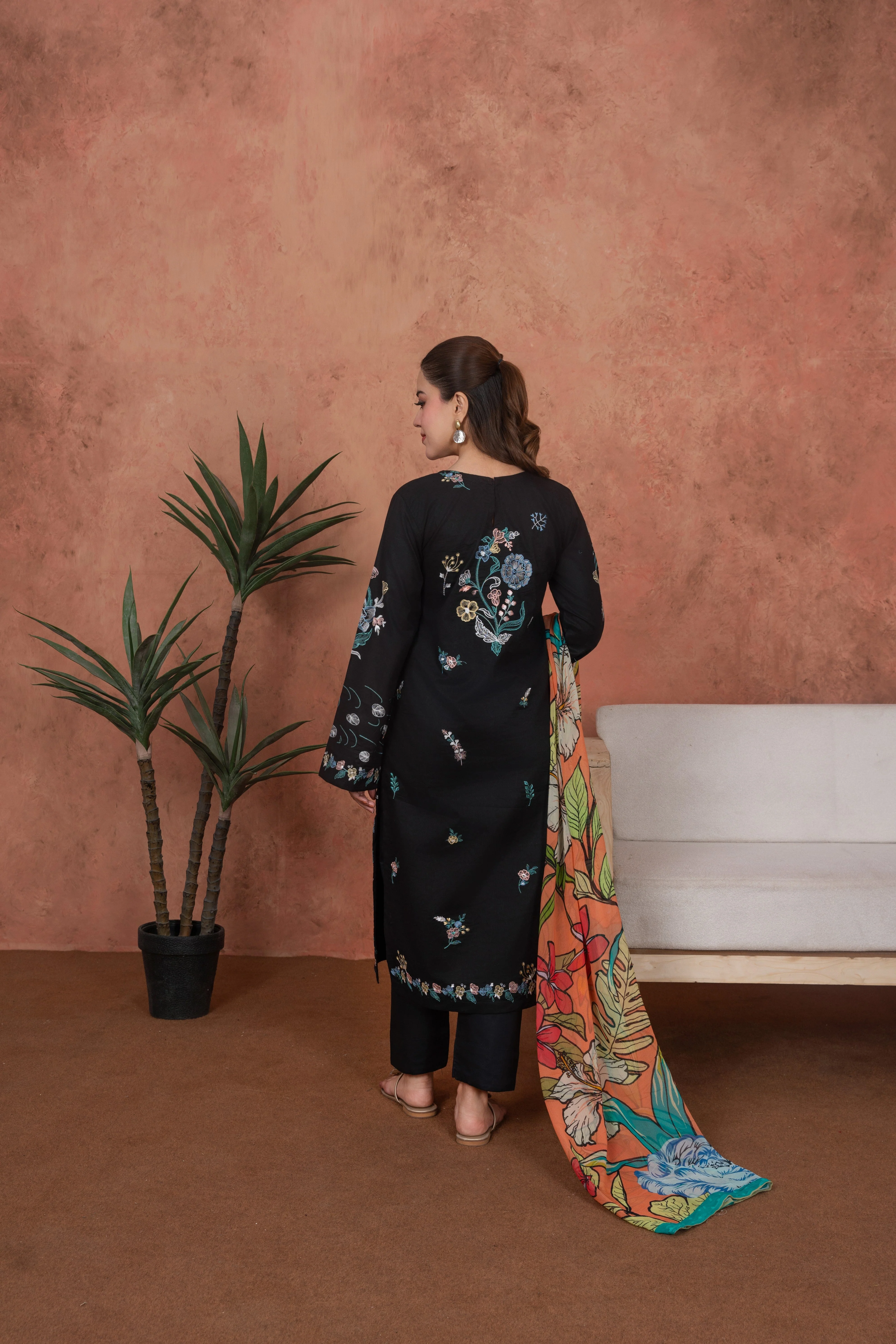 Feathers Unstitched 3 Piece Emb Lawn Summer Suit-Noir Botanica Statement-Embroidered 3pc - Image 2