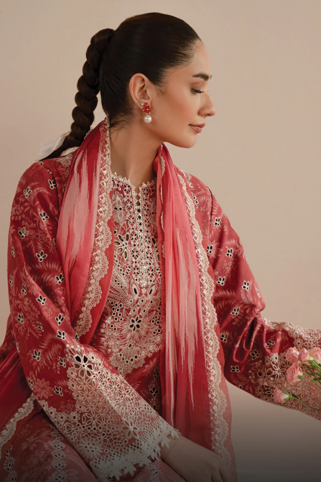 Floral Charm By Afrozeh Unstitched 3 Piece Lawn Collection-AL-V5-01-Daina - Image 2