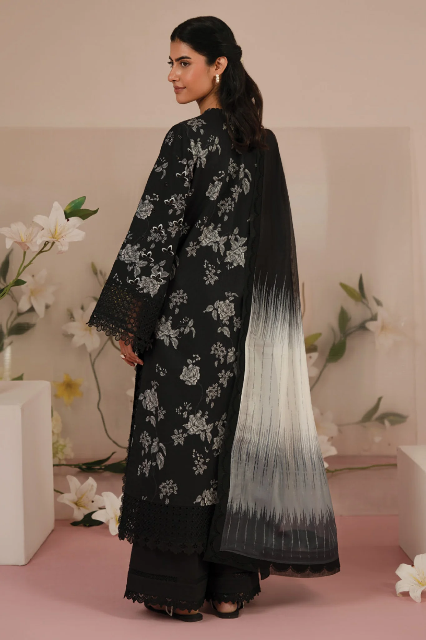 Floral Charm By Afrozeh Unstitched 3 Piece Lawn Collection-AL-V5-07-Lupine - Image 3