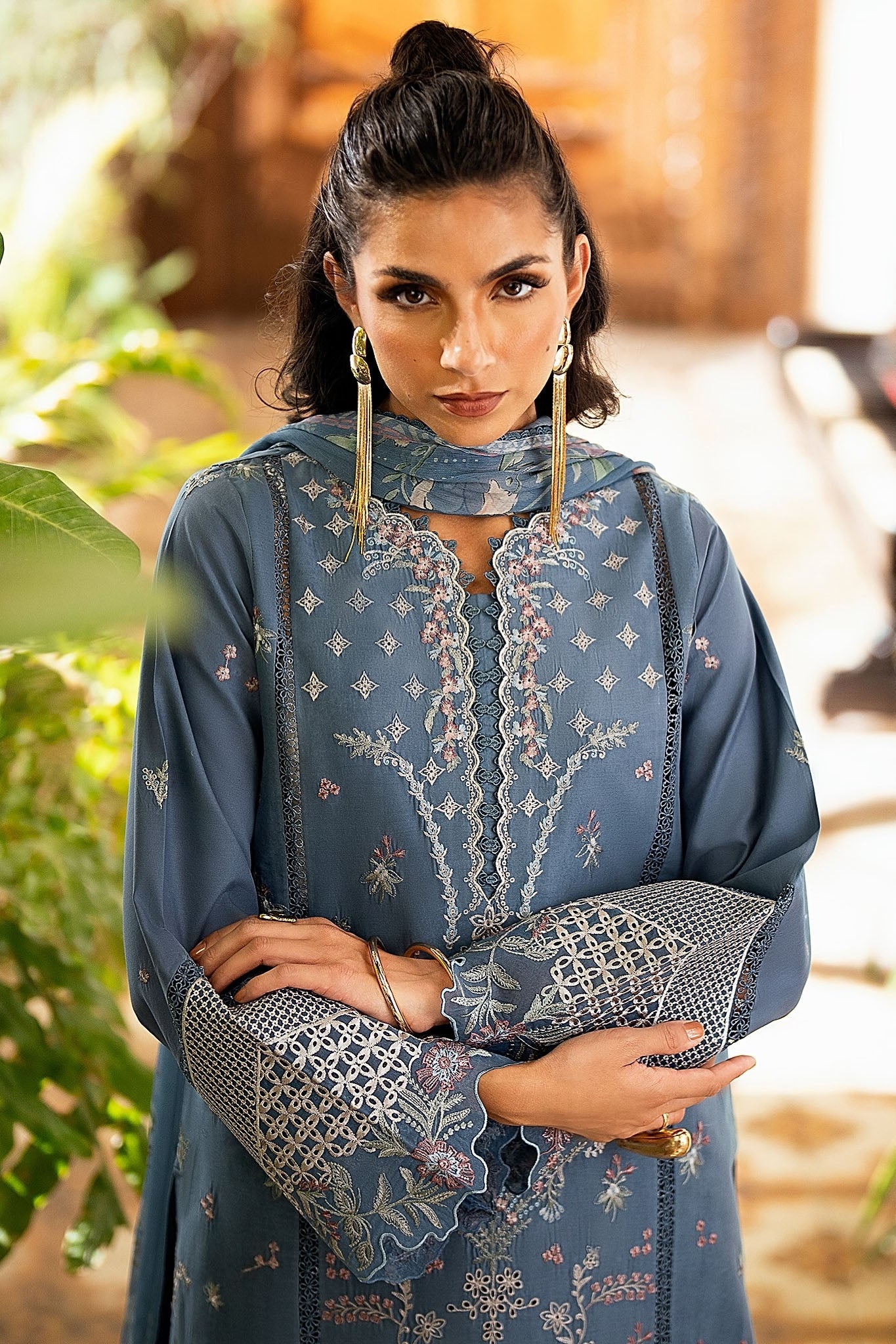 Florent Unstitched 3 Piece Luxury Lawn Eid Edit Suit-FZ-4B - Image 3