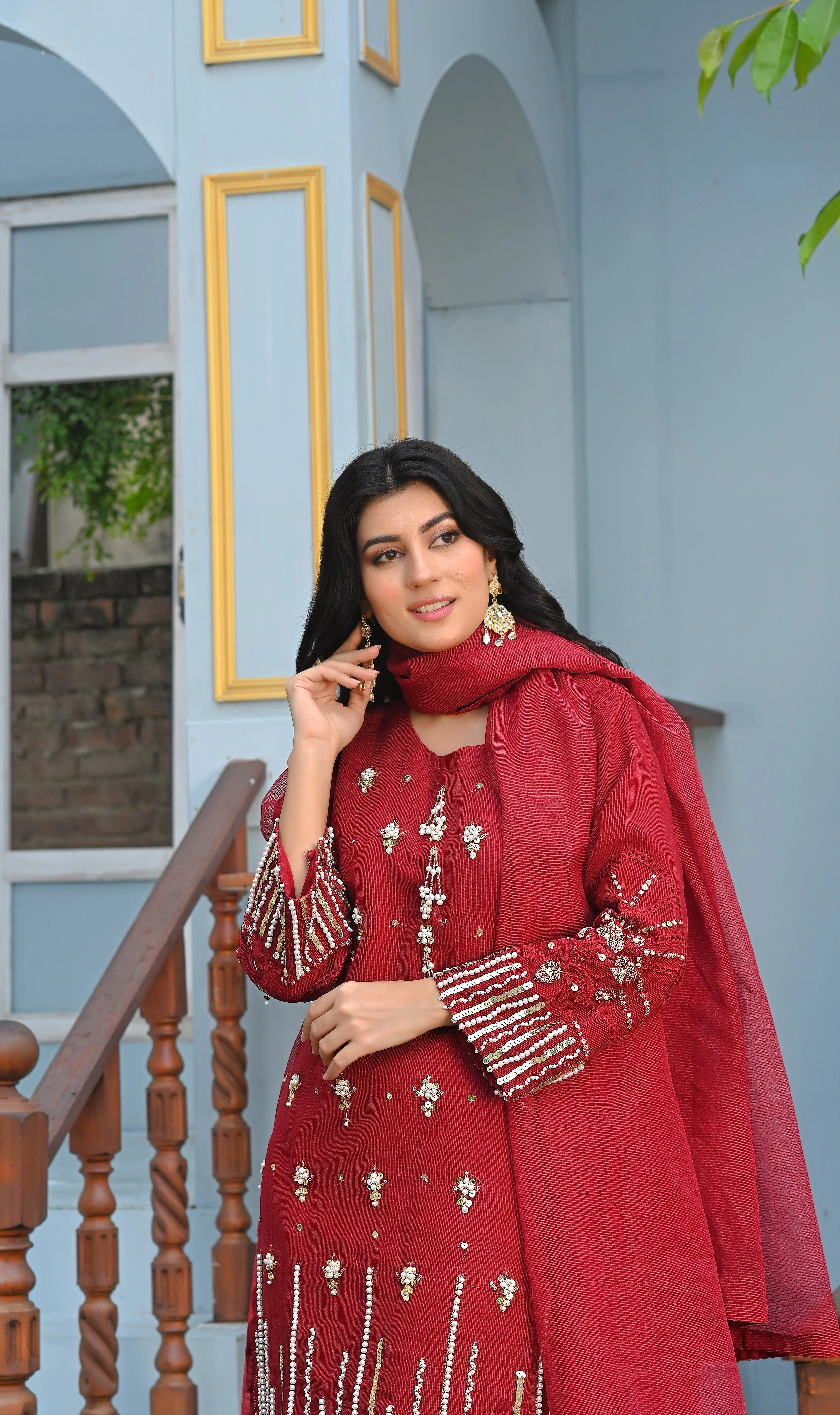 Zaib E Hoor Flosa Handwork Stitched 3-pc Suit - Image 13