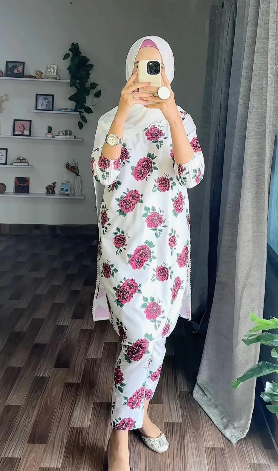 Zaib E Hoor Flower Print 2Pcs Stitched - Image 13