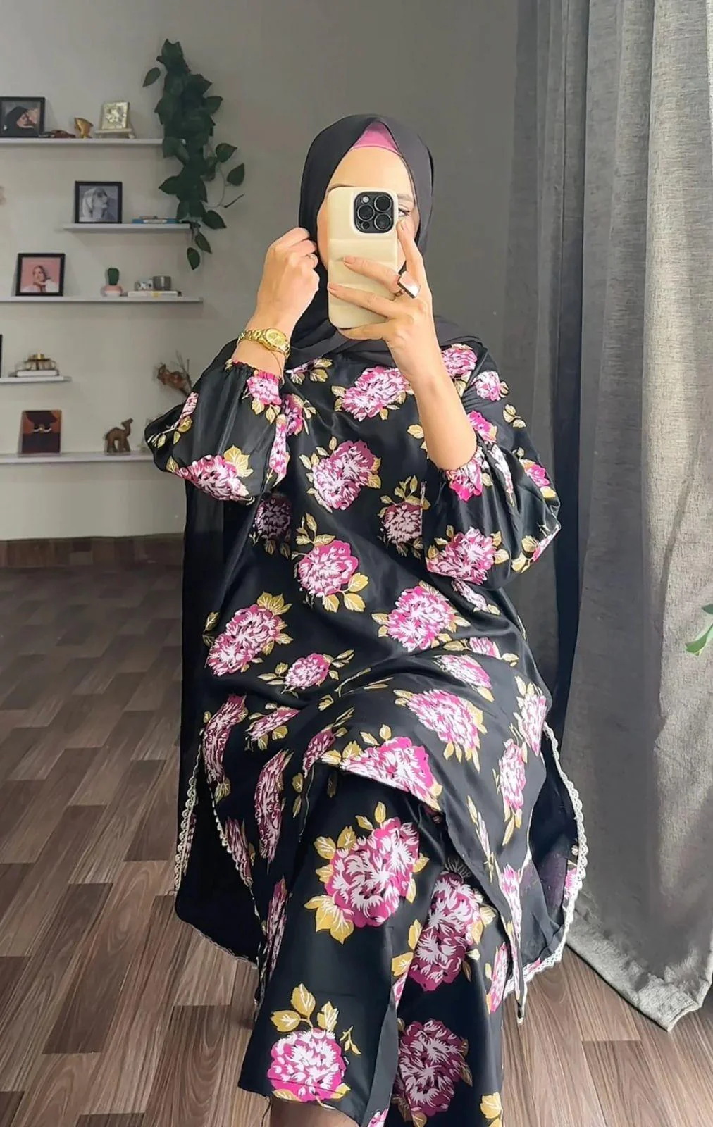 Zaib E Hoor Flower Print 2Pcs Stitched - Image 14