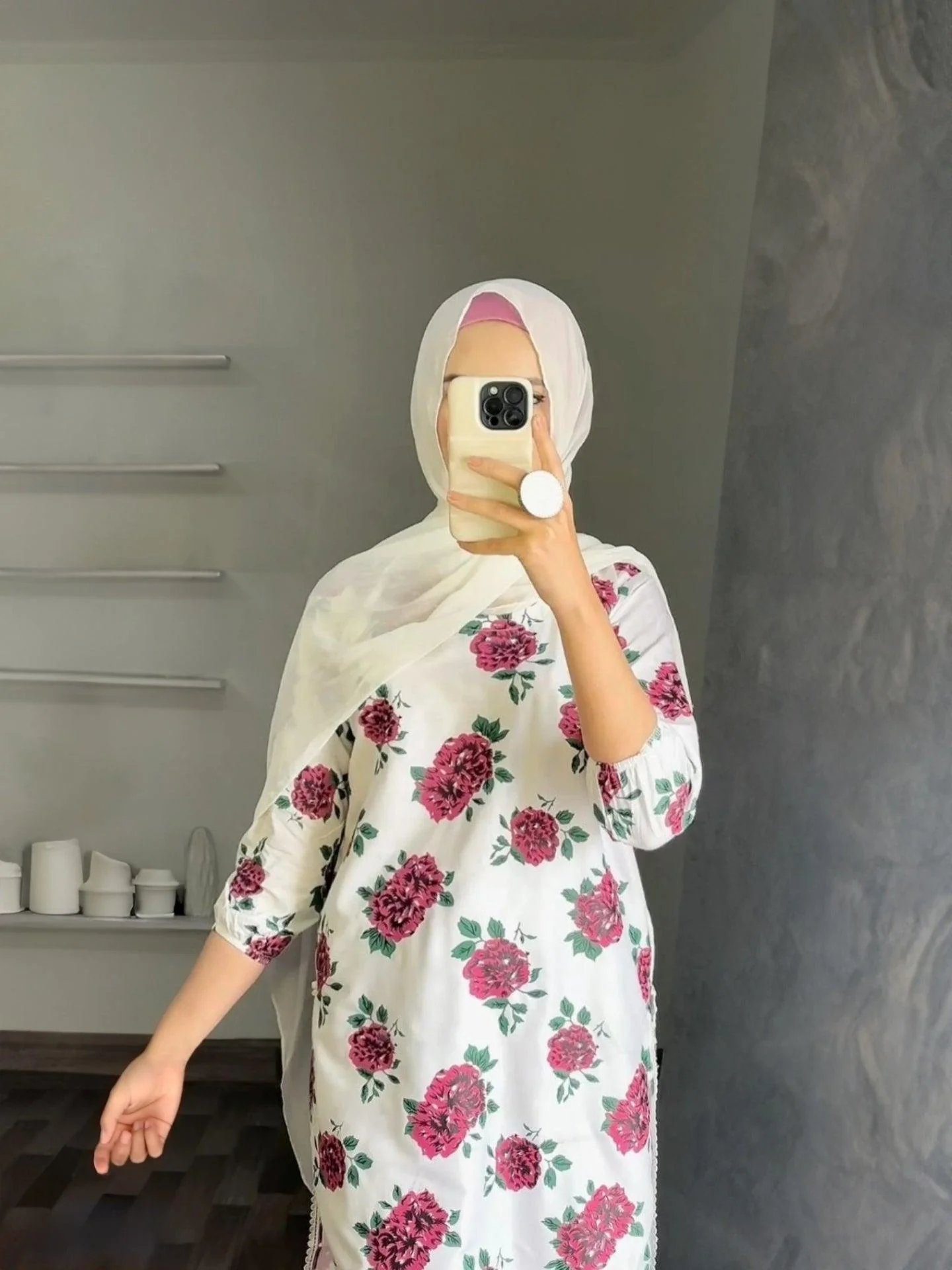 Zaib E Hoor Flower Print 2Pcs Stitched - Image 7