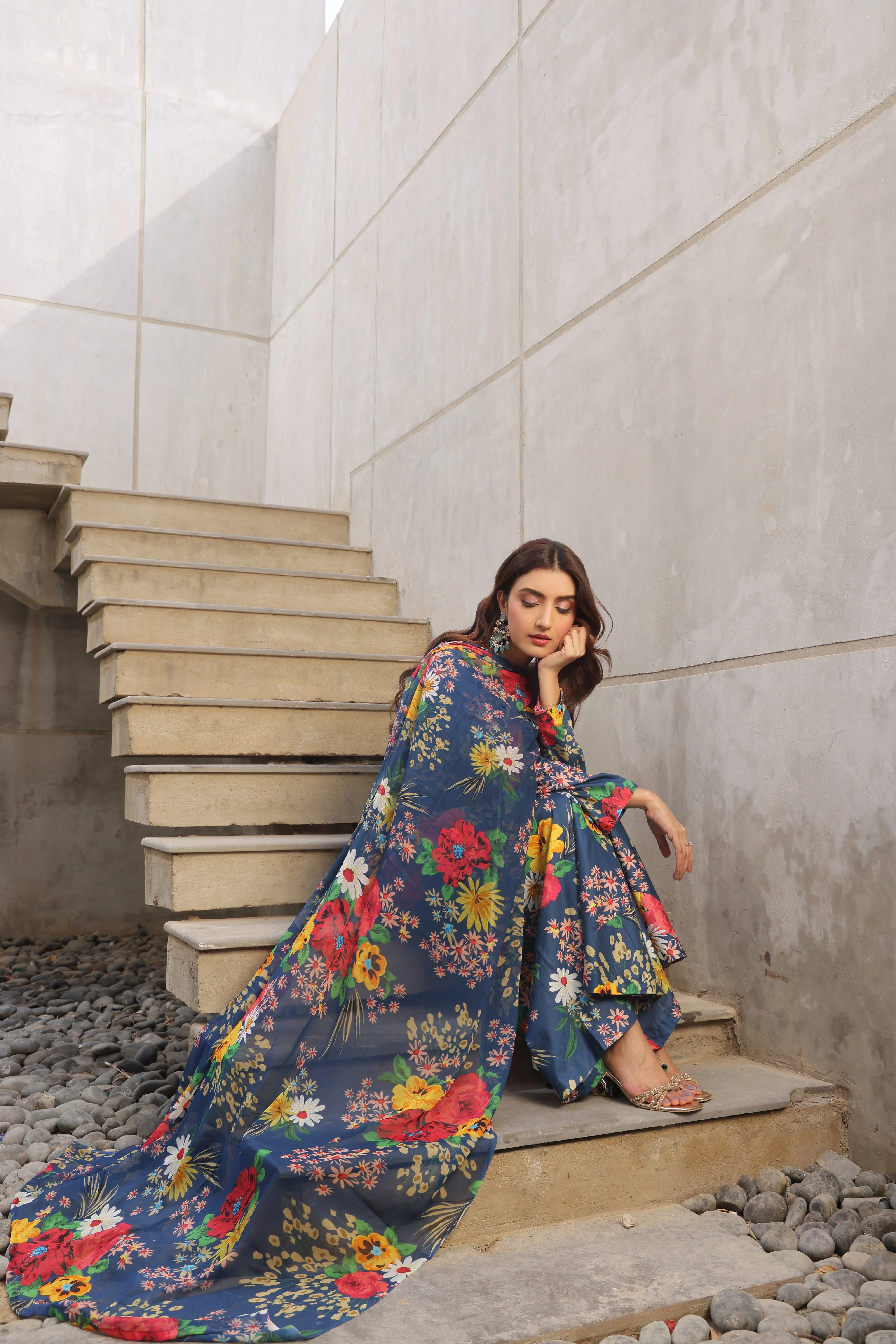 Whisper Winds By Feathers Unstitched 3 Piece Lawn Suit-ZARWYN-FT487 - Image 6