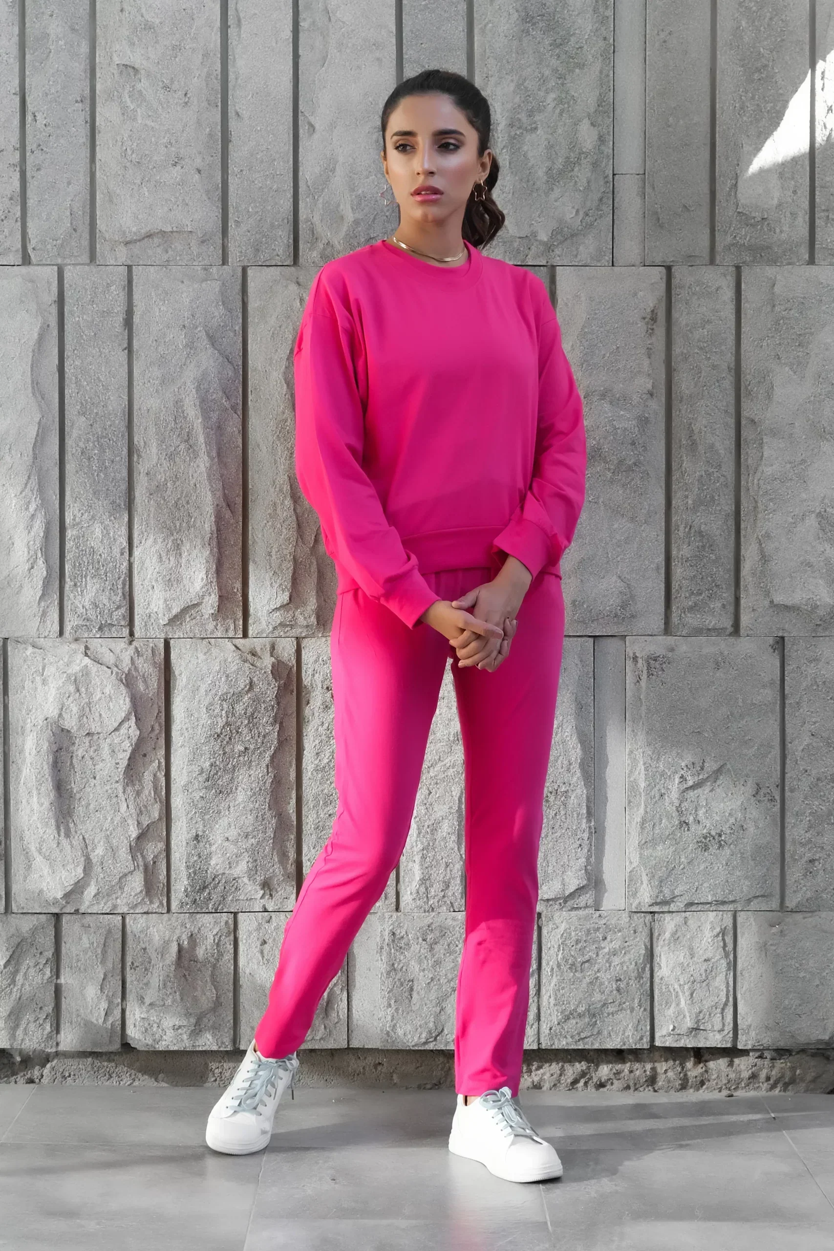 Dhaga Western Co Ords-Fushia Co Ords - Crop T-Shirt with Trouser - Image 3