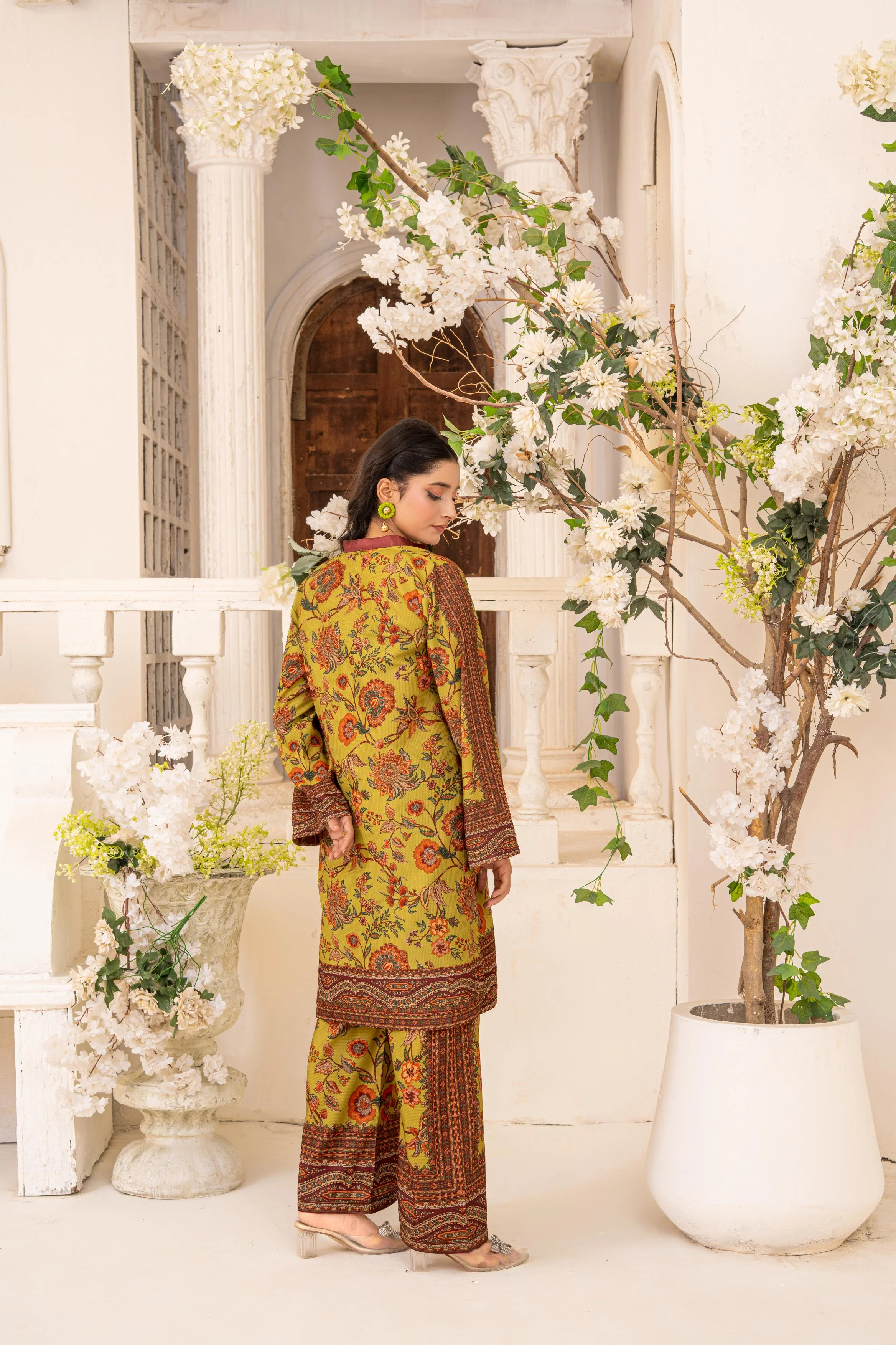 Zar E Gul By Abeera Stitched 2 Piece Poly Lawn Suit-ZG-08 - Image 2
