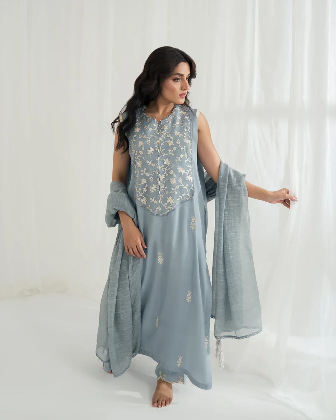 Charaghan By Qariney Stitched 3 Piece Lawn Silk Vol-01 Suit-Grey Breeze 3-Piece Suit | With Sleeves | (SL-24-05)