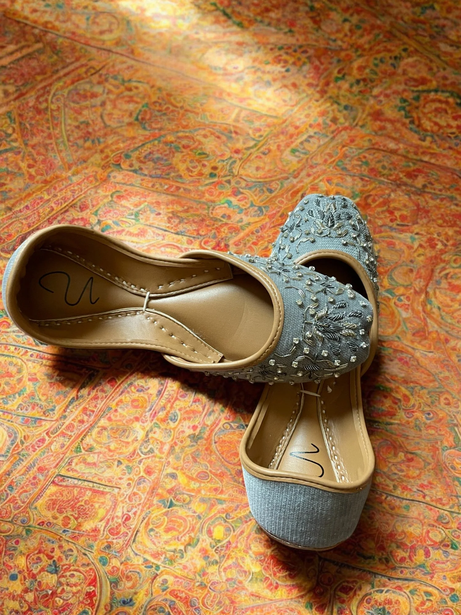 Ujaala Riwa - Gray Jutti - Image 10