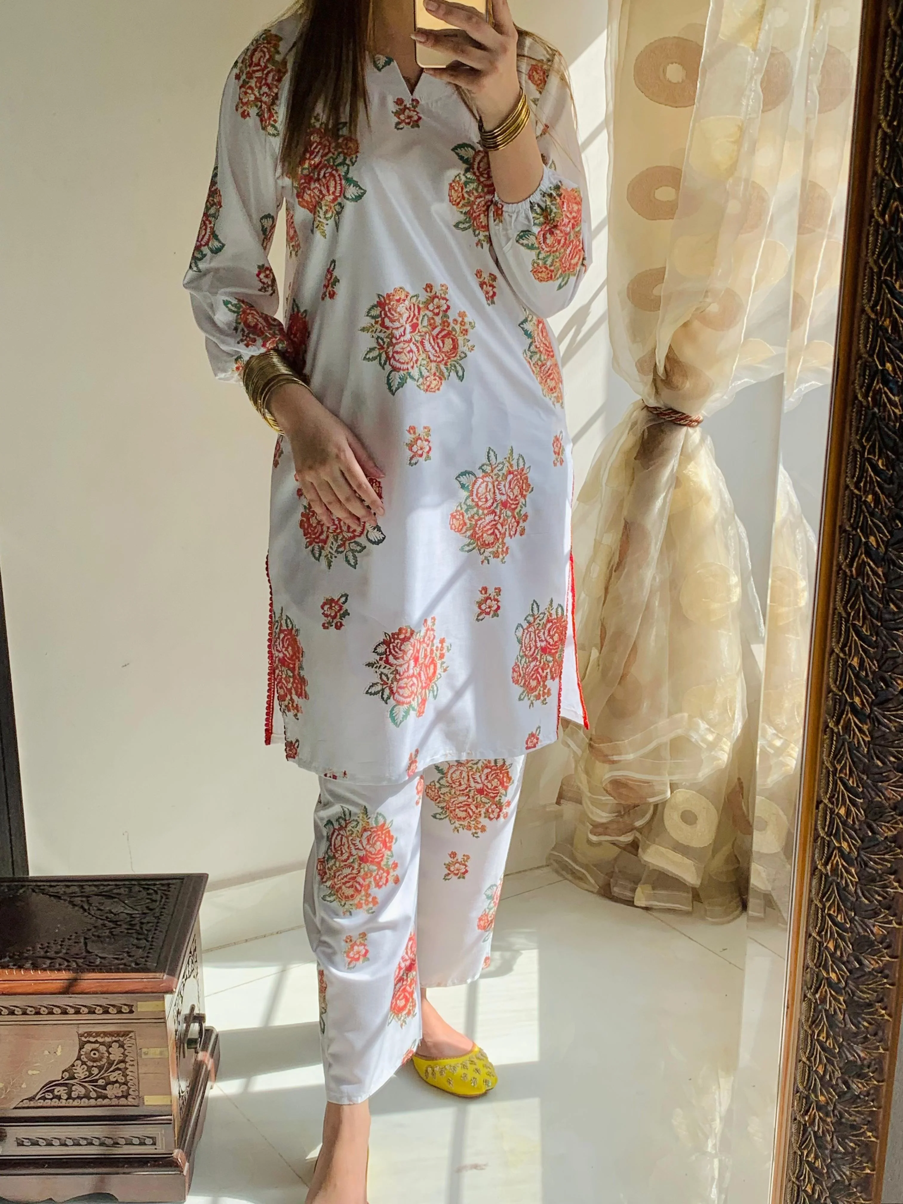 Zaib E Hoor Gulab 2Pcs Stitched Suit - Image 8