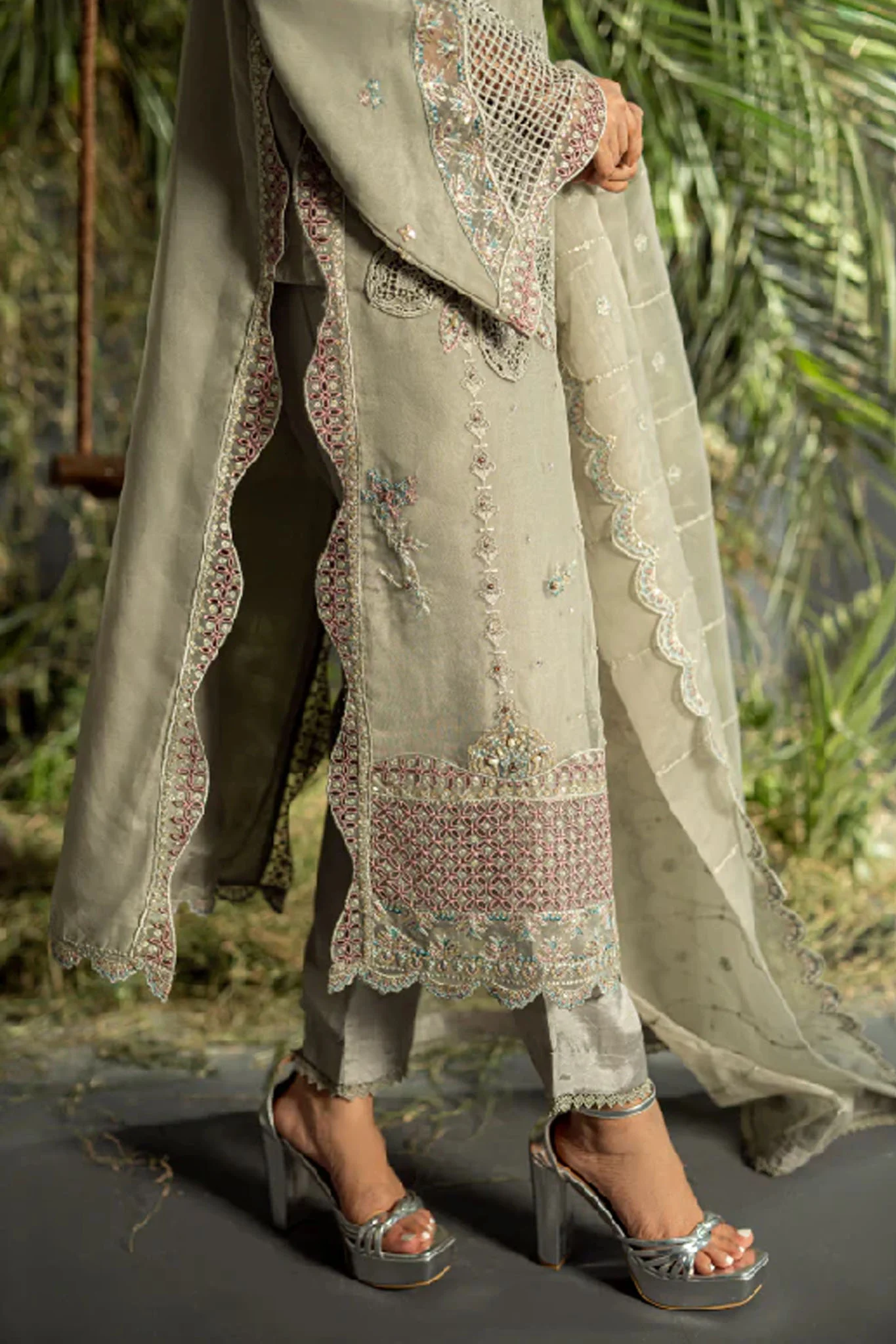 Gulhari By Guzel Stitched 3 Piece Exc Festive Formals Collection-05-Qalamkar - Image 5