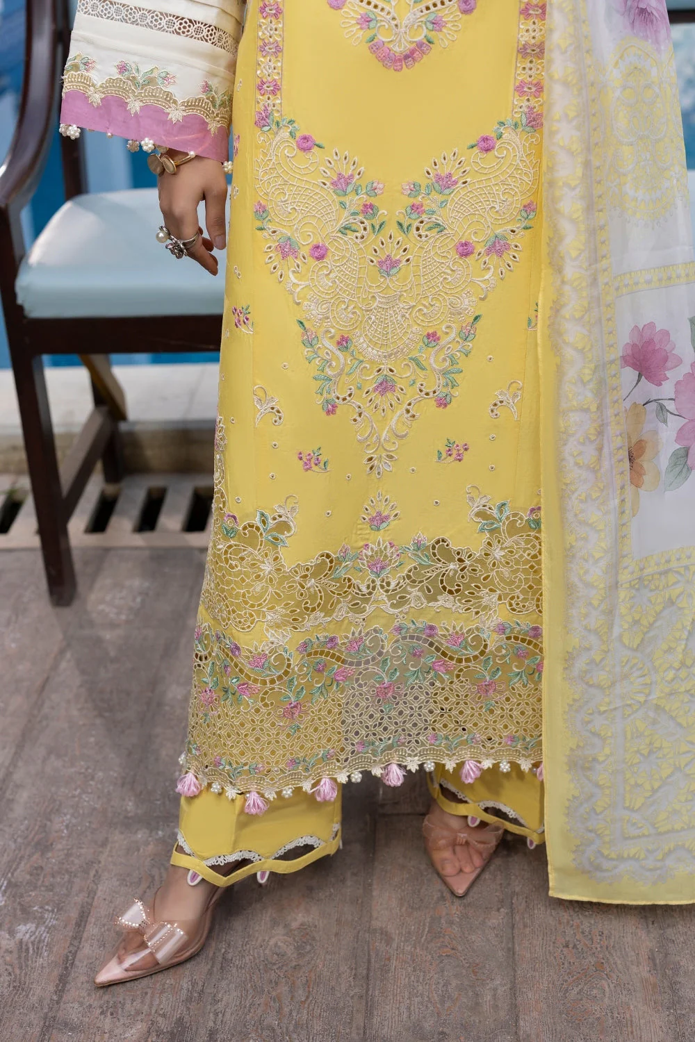 Dil Kash By Gulmina Unstitched 3 Piece Summer Lawn Suit-MAYA - Image 2