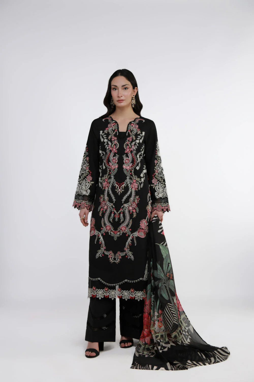 Gulmina Unstitched 3 Piece Luxury Lawn Vol-02 Suit-Onyx Noir - Image 4