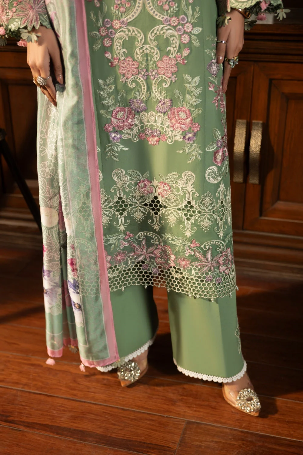 Dil Kash By Gulmina Unstitched 3 Piece Summer Lawn Suit-SABA - Image 7