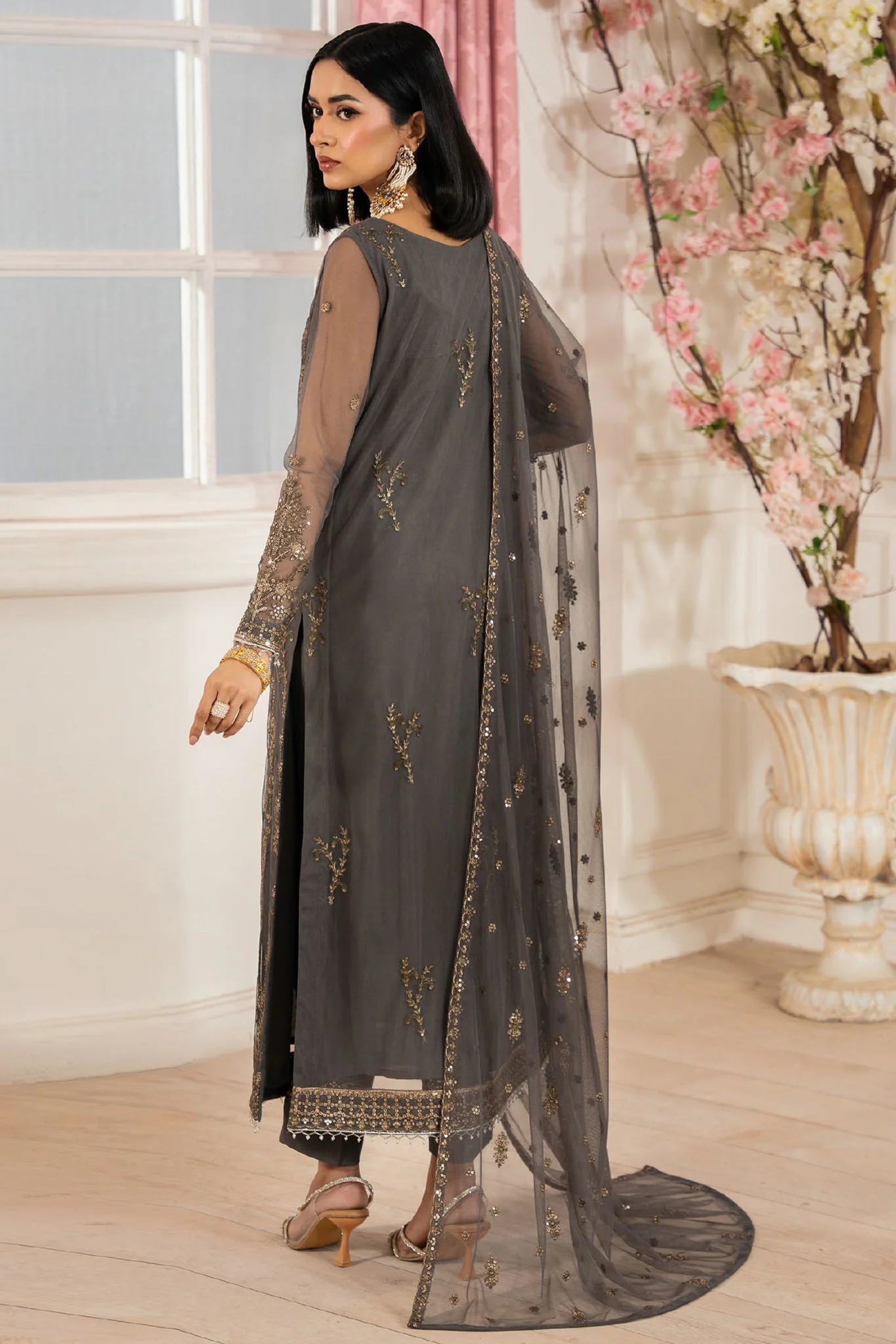 Heer By Zarif Unstitched 3 Piece Formals Suit-Z-04-Soraya - Image 3