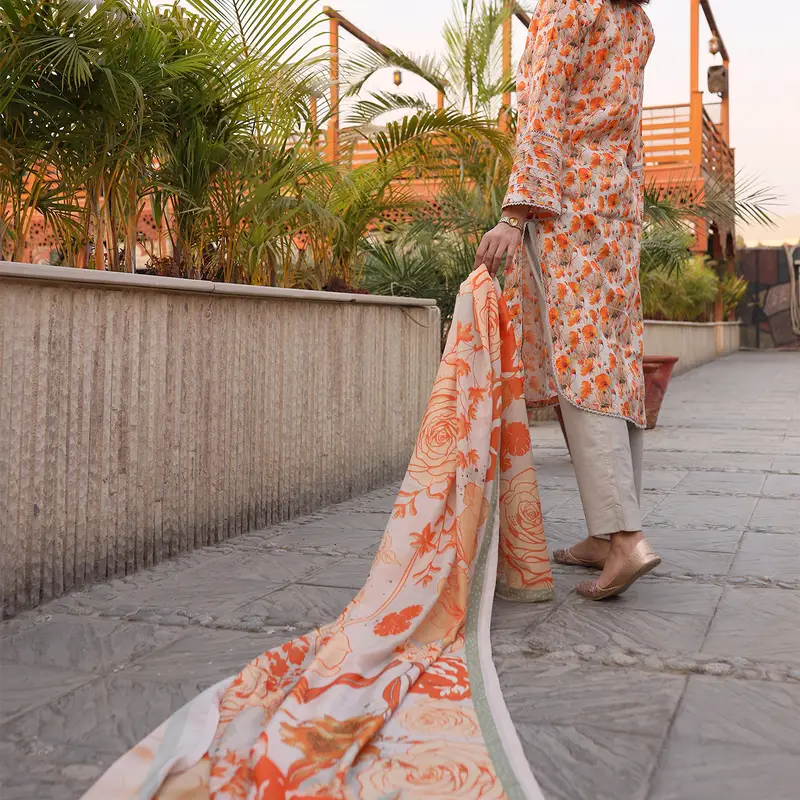 Heeriye 3 Piece Stitched Printed Lawn Suit - H306 - Image 3