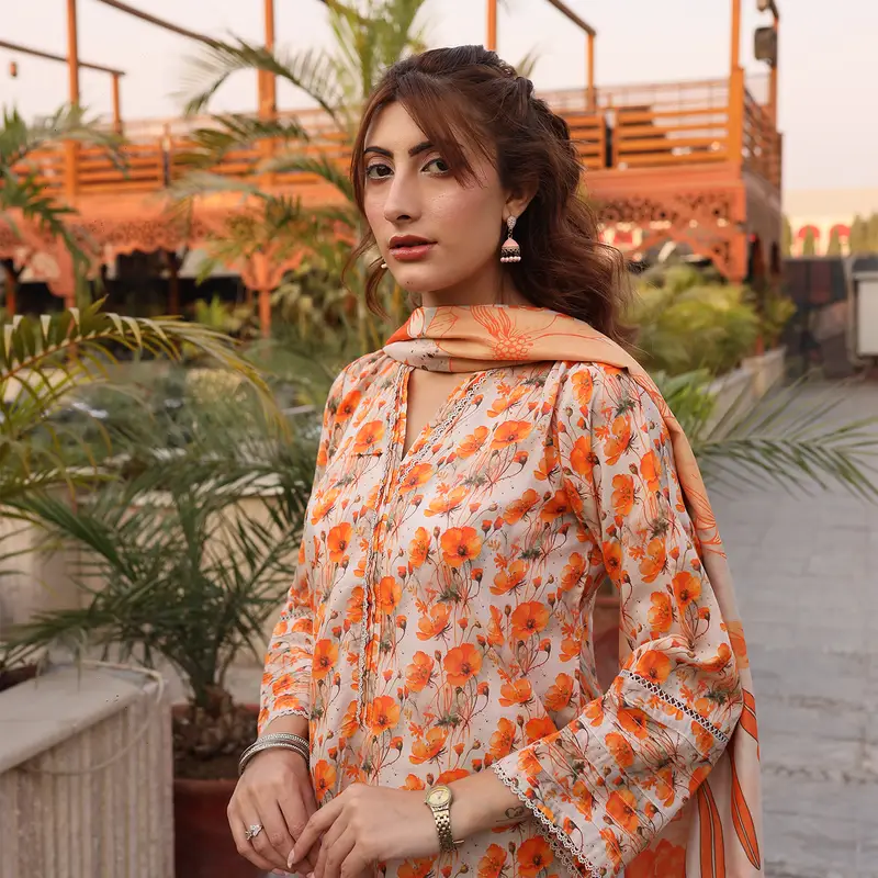 Heeriye 3 Piece Stitched Printed Lawn Suit - H306 - Image 5