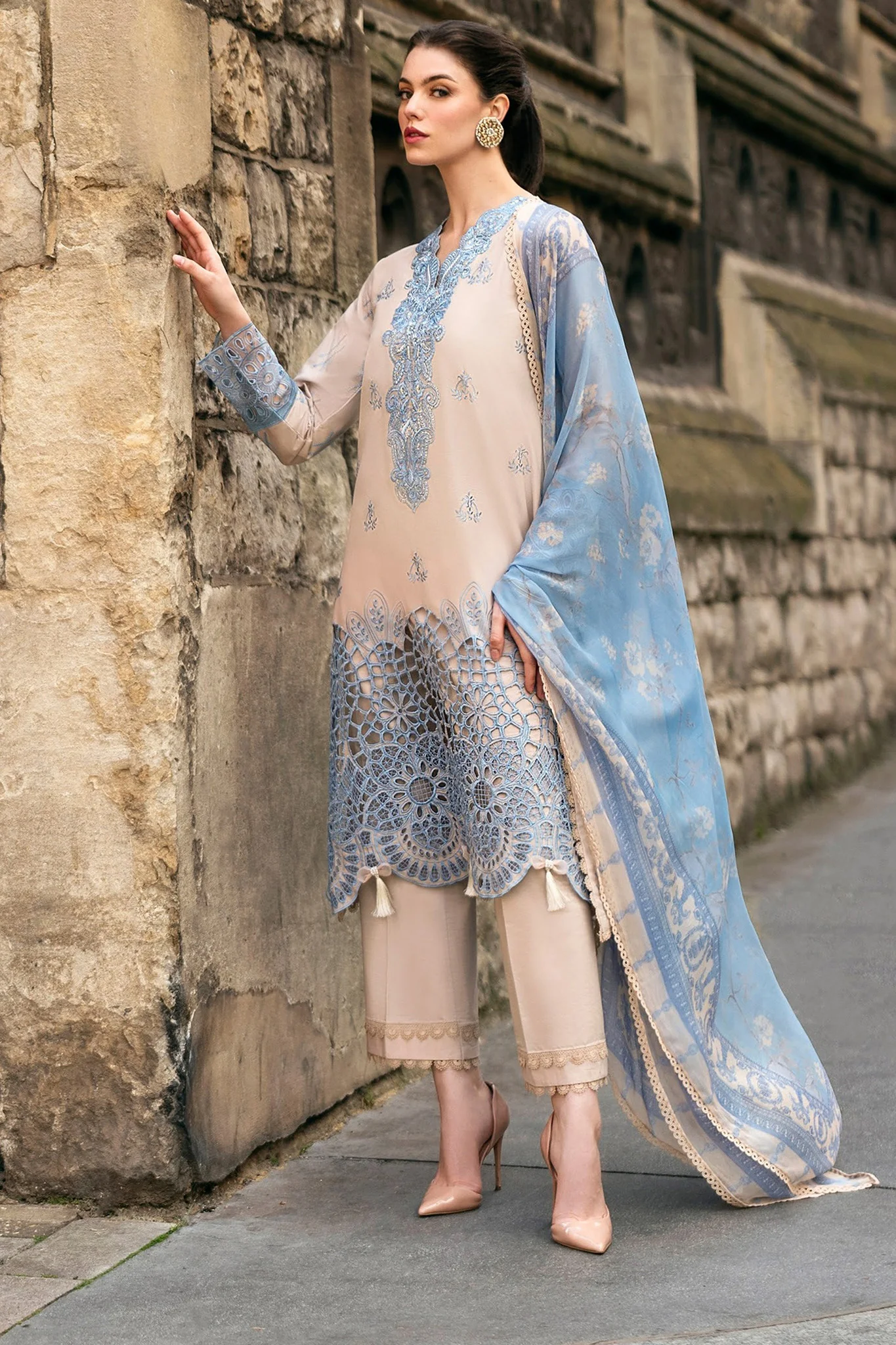 Hemline Odyssey By Mushq Unstitched 3 Piece Luxury Emb Lawn Suit-HMC-07-Mystical Muse - Image 3