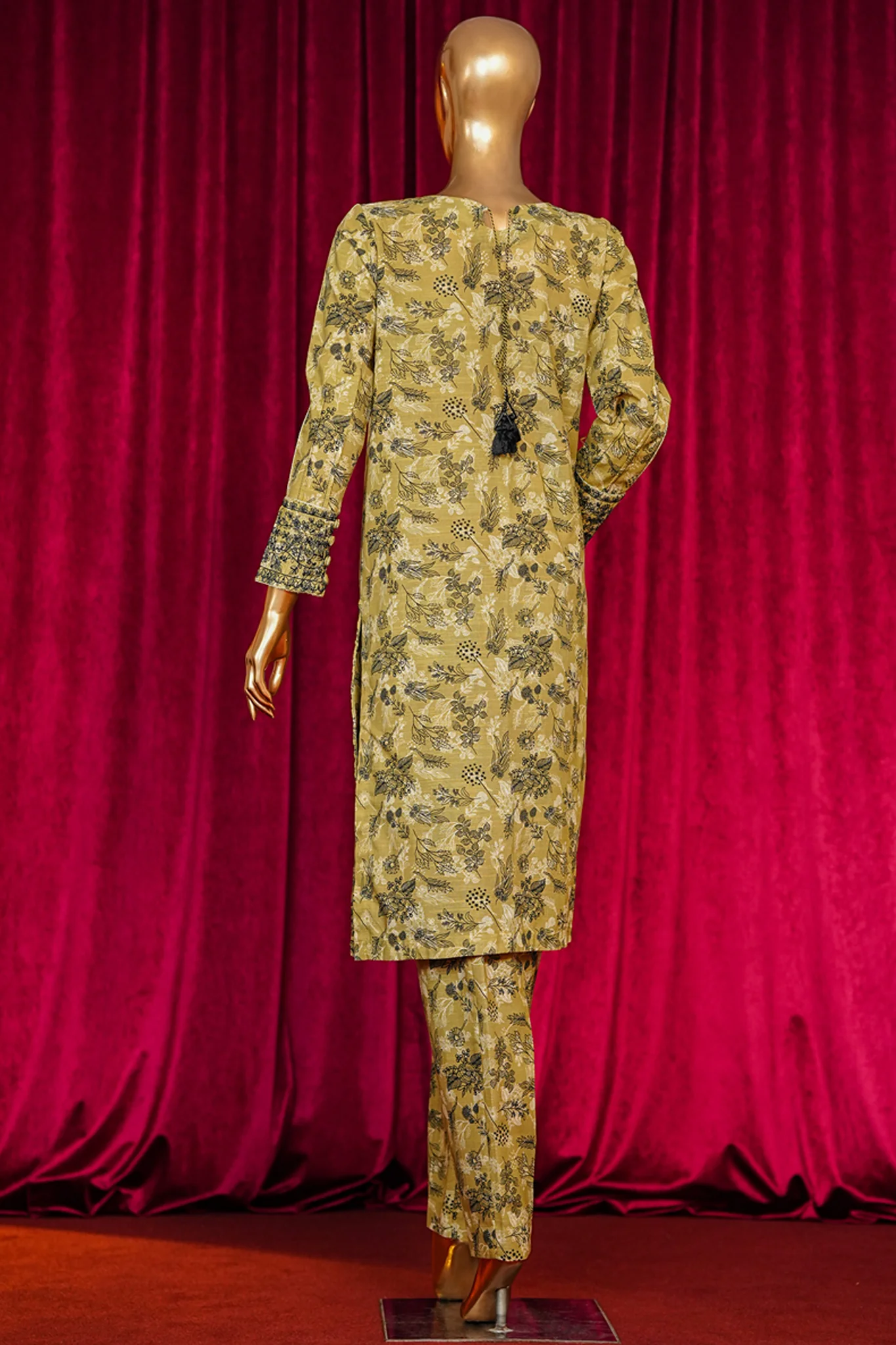 HZ Co Ords Stitched Blooming Winter Khaddar Suit-KPE-114 - Image 3