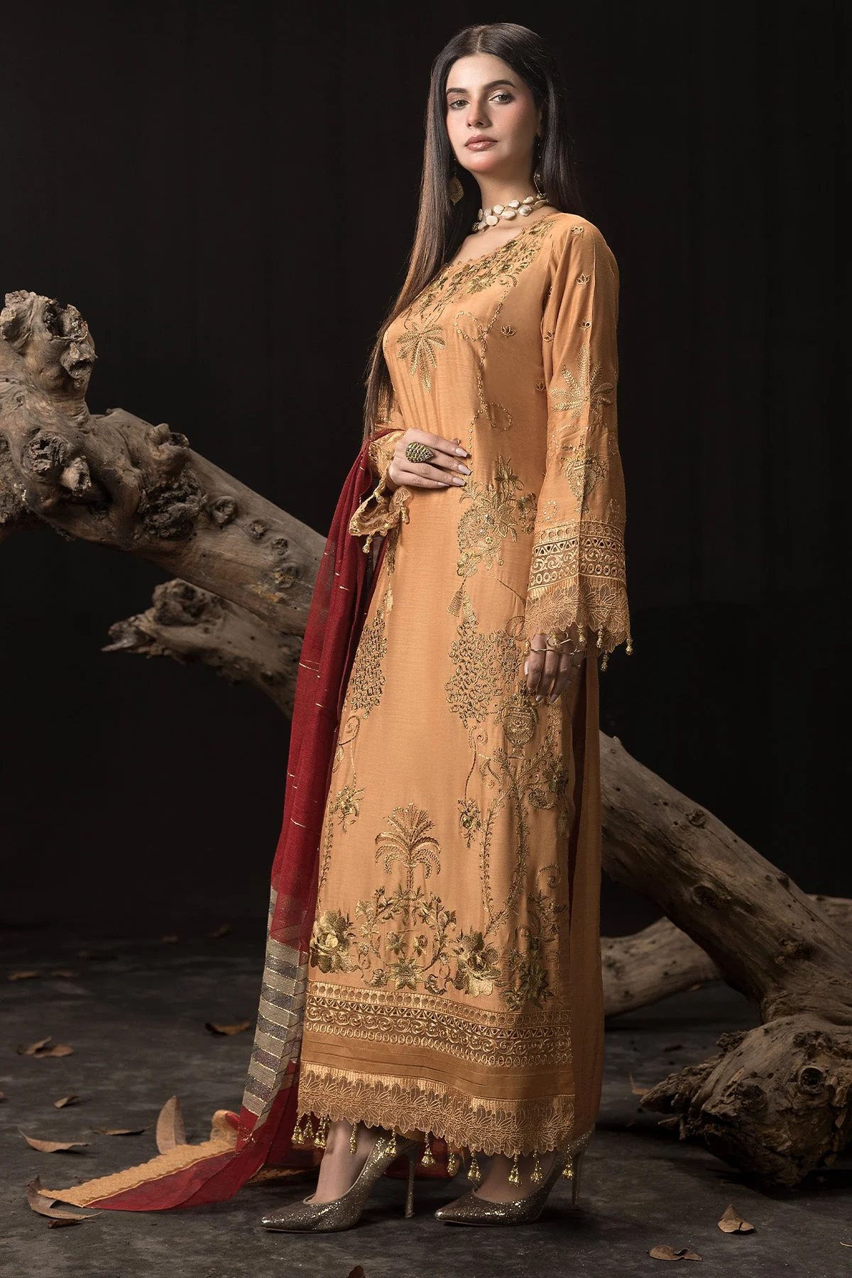 Gulzar e Dil By Imrozia Stitched 3 Piece Winter Suit-I.P-101 Firdous - Image 5