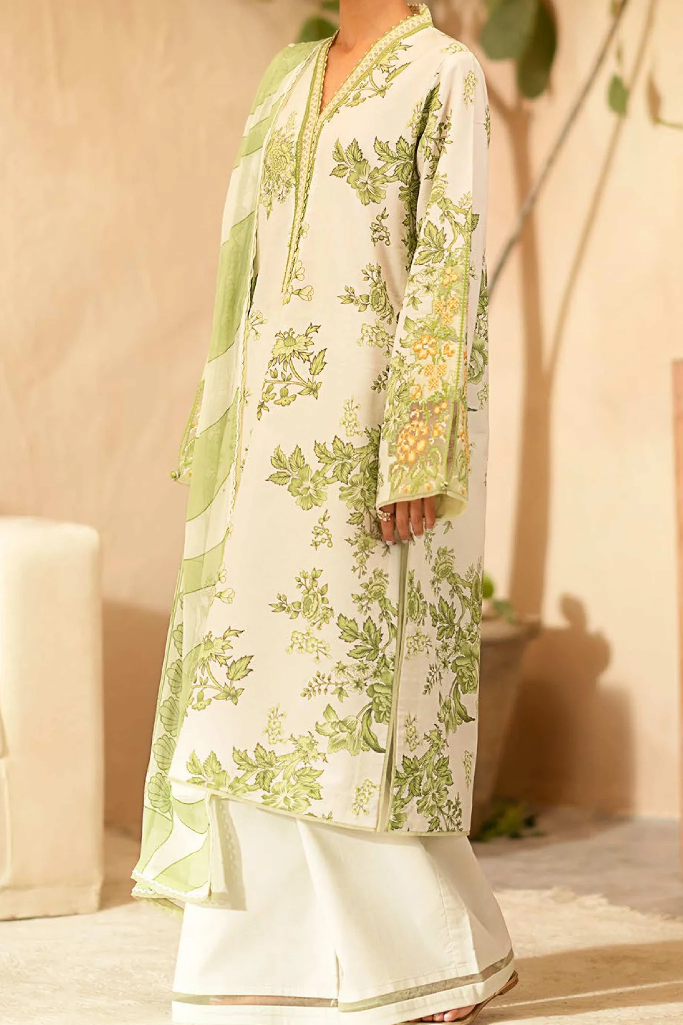 Ilara By Seran Unstitched 3 Piece Digital Printed Cambric Edit Suit-05-Verte - Image 3