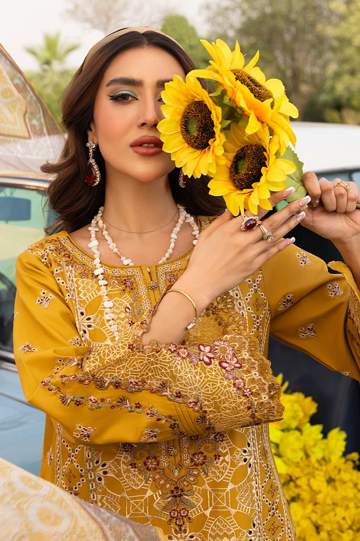 Rang E Bahar By Imrozia Serene Stitched 3 Piece Summer Suit-IP-125 HINA - Image 3