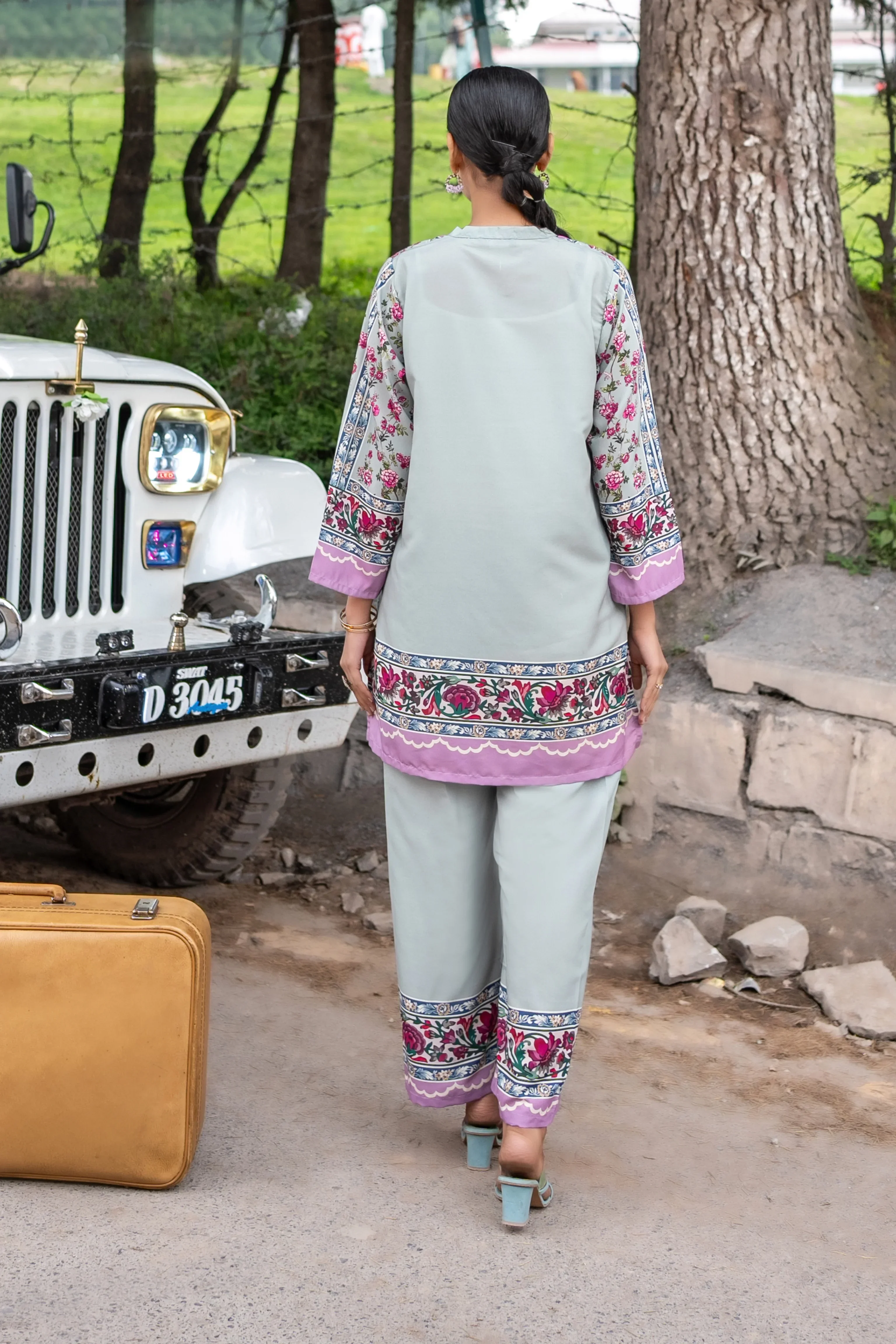 Dhaga Stitched Co Ords Summer Suit-Ivy - Image 4