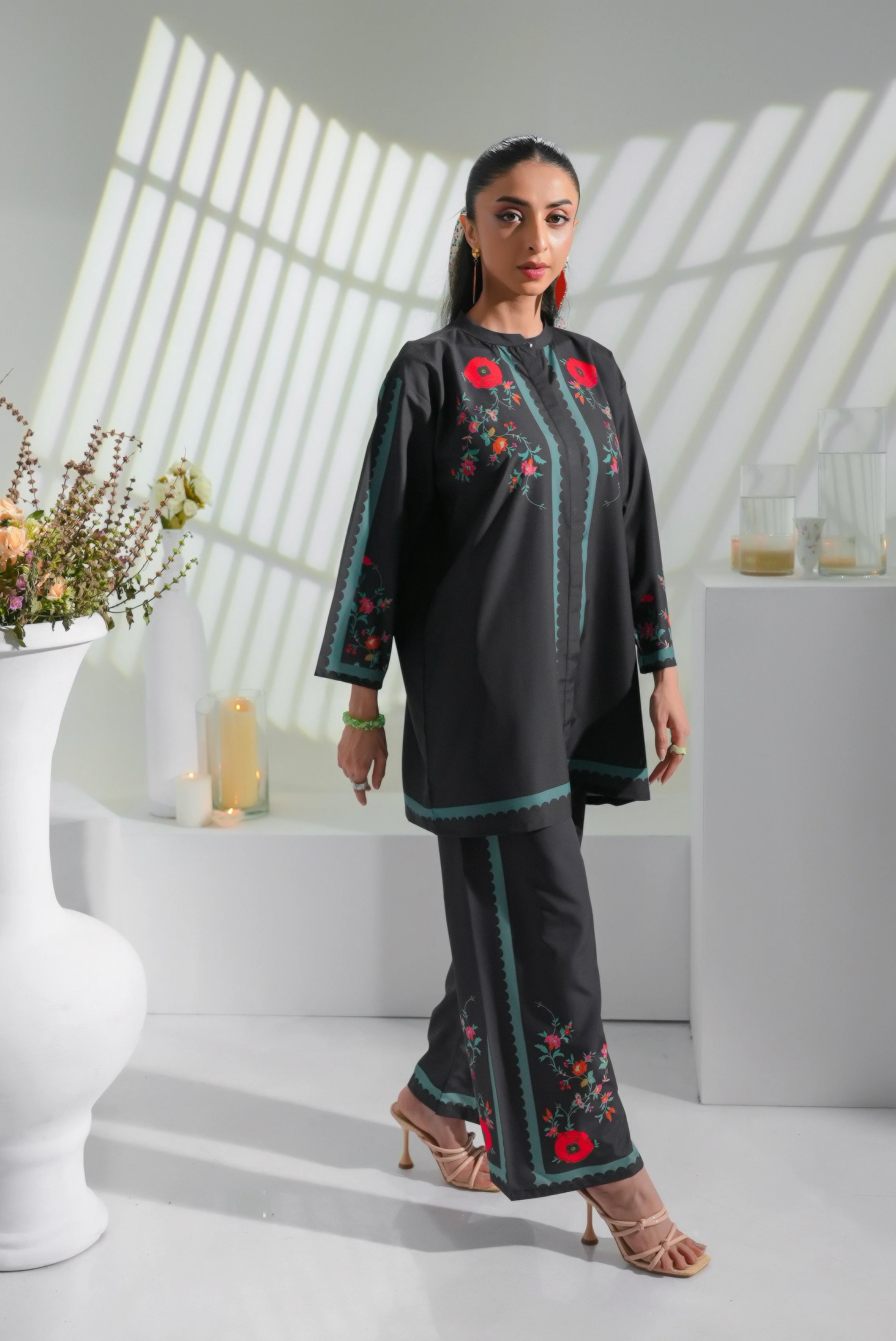 Dhaga Stitched 2 Piece Crepe Suit-Juna - Image 4