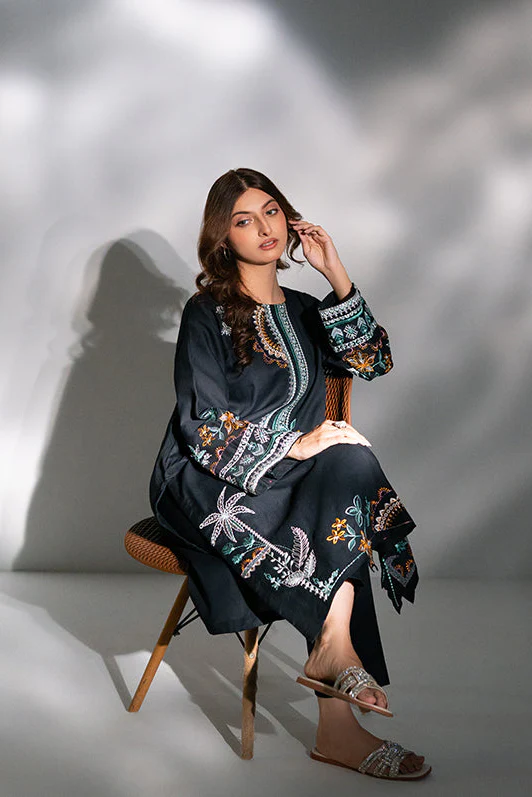 Winter Tales By Kaanthaa Stitched 2 Piece Winter Suit-Dusky Ravine | 2 pc Stitched - Image 2