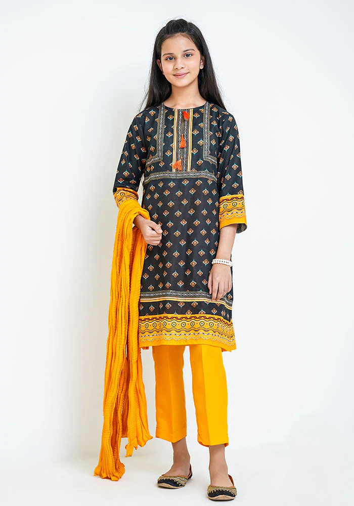 Ochre Clothing Khaddar Printed 3 Pc Suit