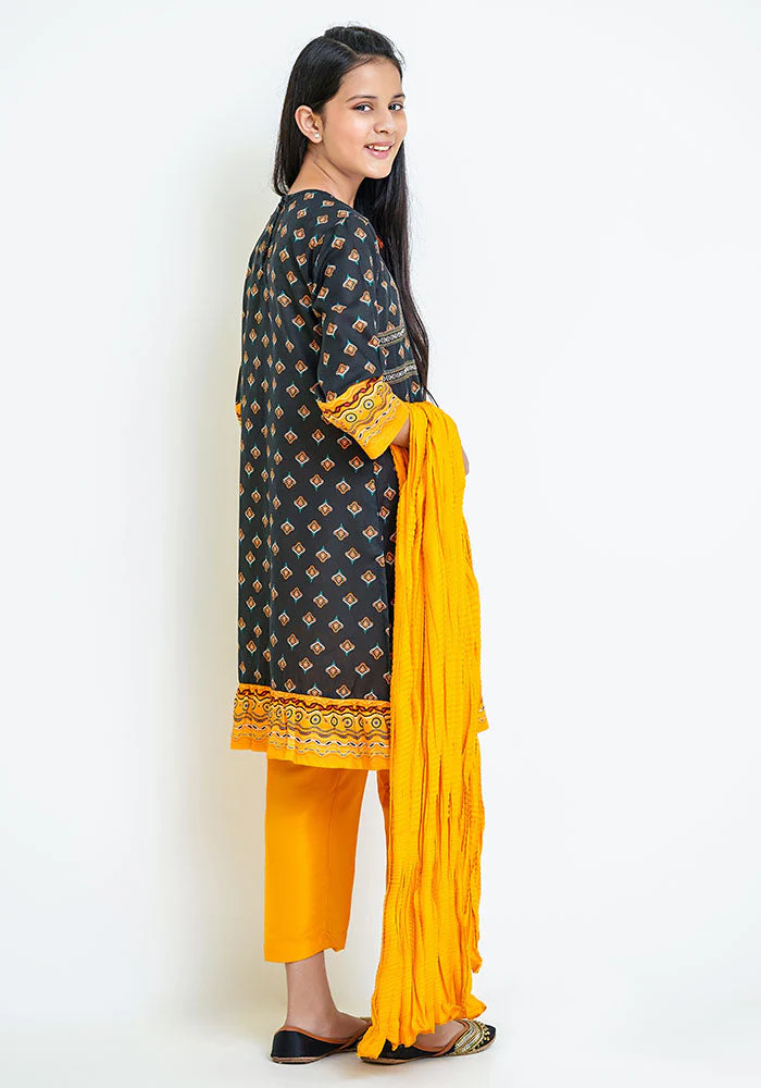 Ochre Clothing Khaddar Printed 3 Pc Suit - Image 2