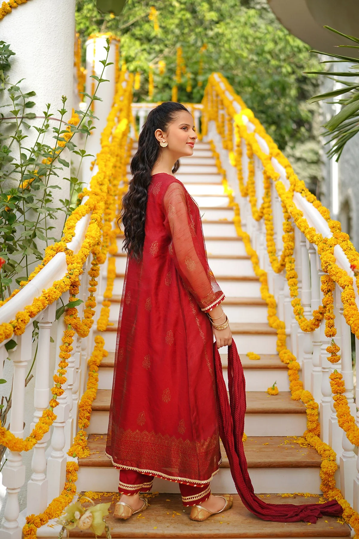 Ochre Clothing Khaddi Net Hand Adda Work 3 Pc Suit - Image 6