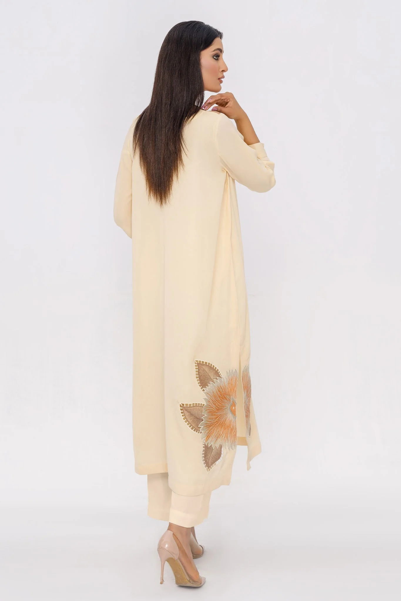 Riwayat By Anayra Amal Stitched 2 Piece Festive Collection-Khuld - Image 3