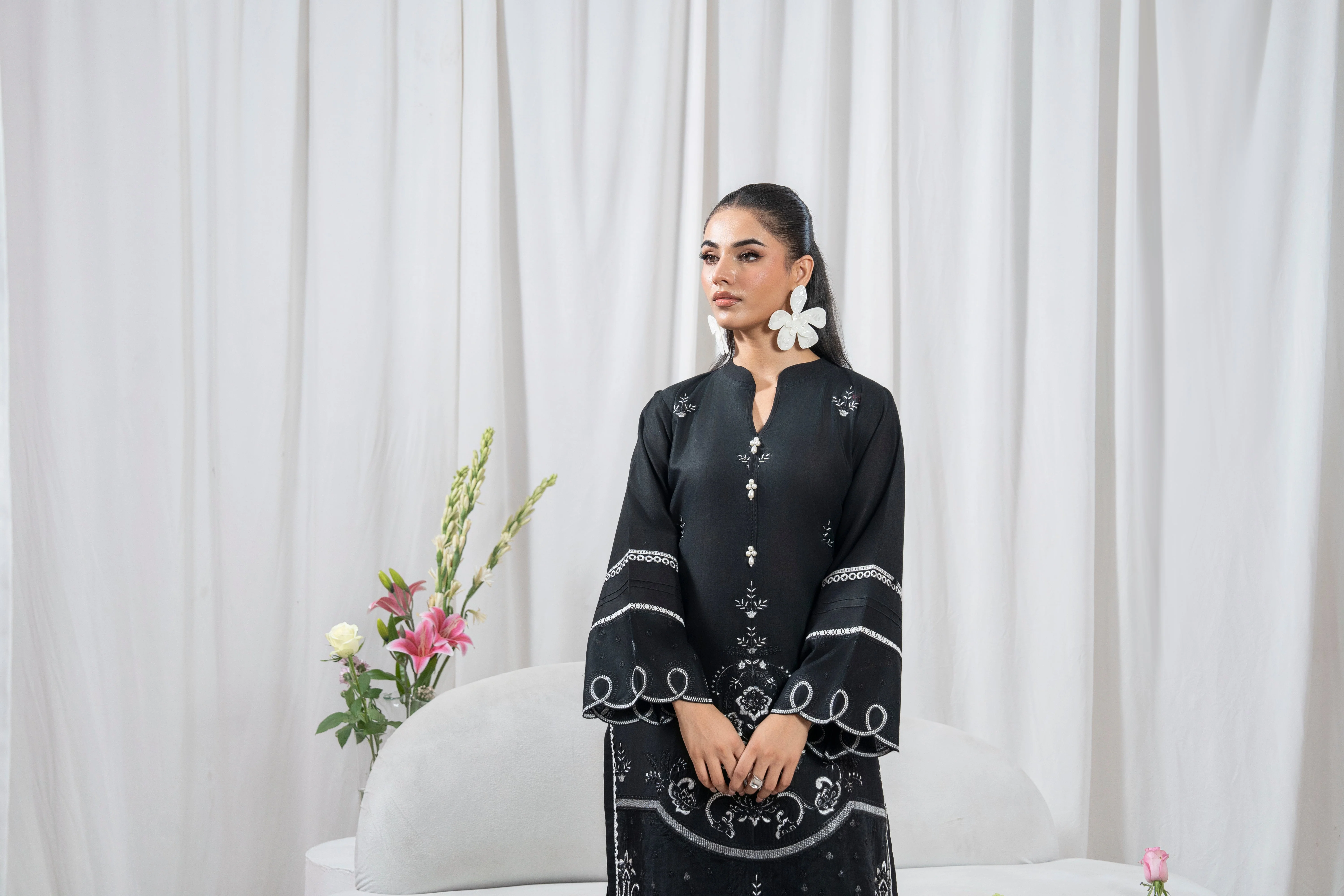 Zoya Zafar Stitched 2 Piece Cotton Suit-Lakhany 2 Pc Pret - Image 4