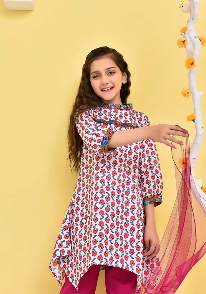 Ochre Clothing Lawn Digital Printed 3 Pc Suit - Image 4