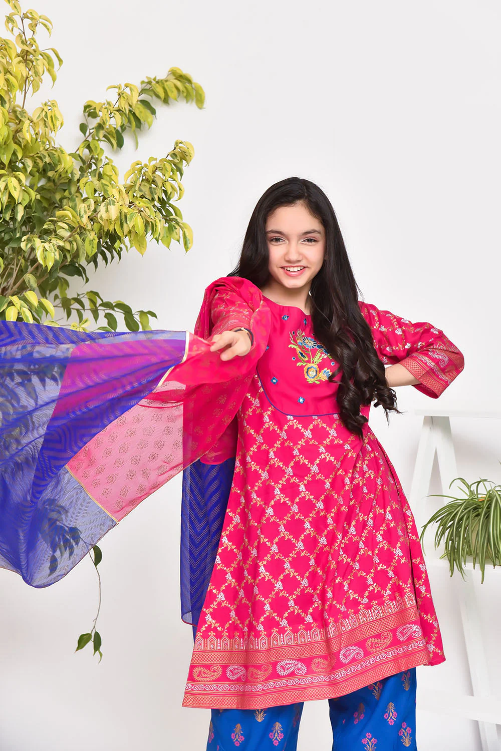 Ochre Clothing Linen Printed 3 Pc Suit - Image 2