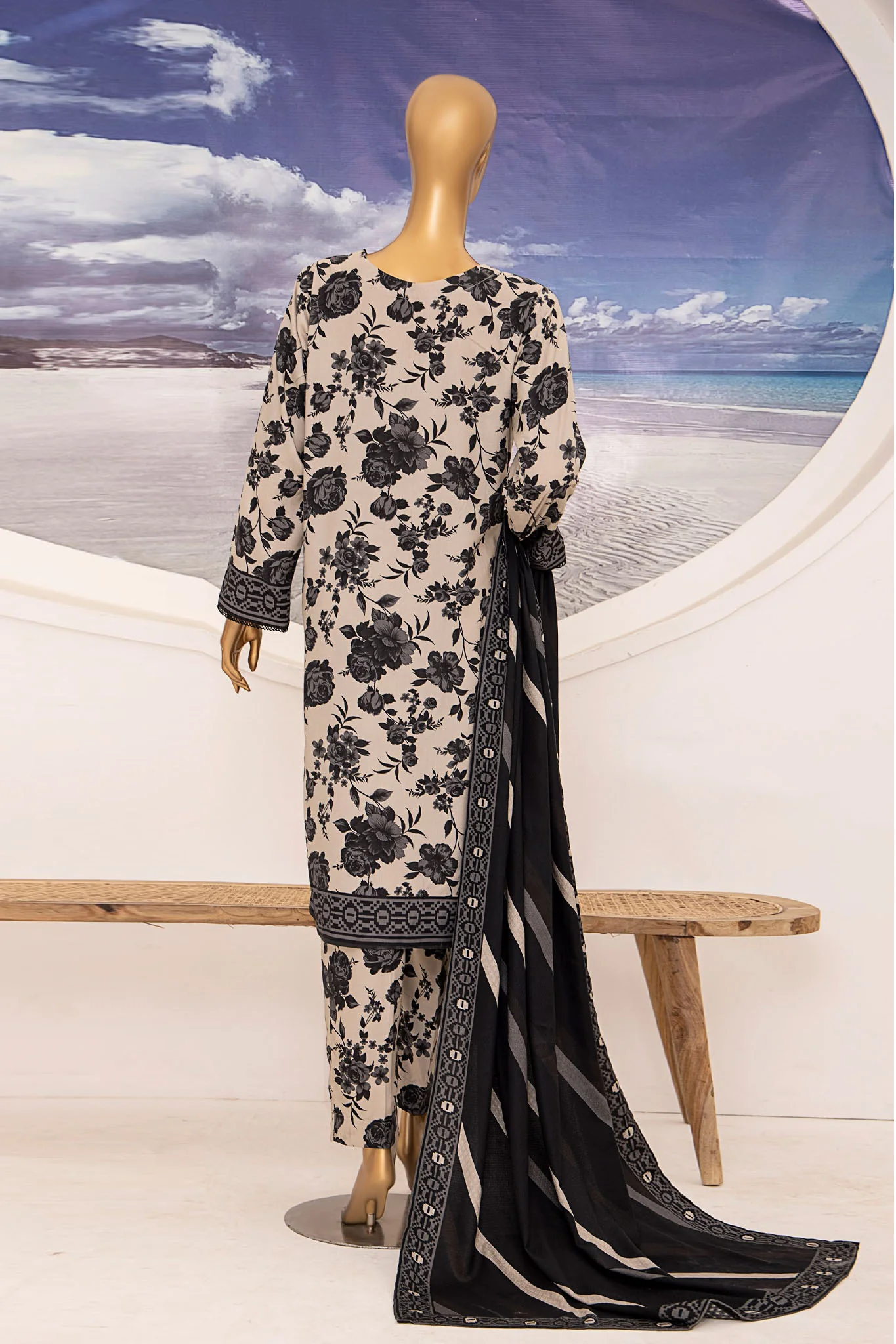 Linen Wintry By HZ Unstitched 3 Piece Printed Linen Vol-02 Suit-LWS-1157 - Image 3