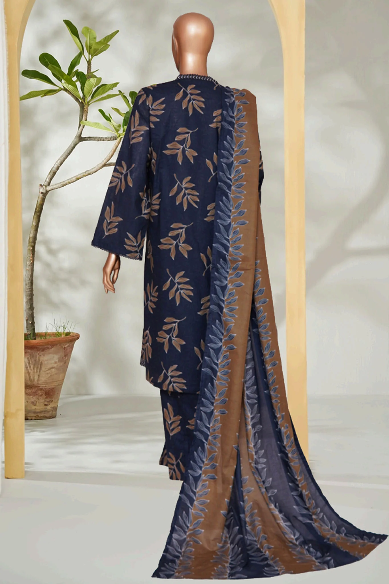 Bin Saeed Stitched 3 Piece Exclusive Printed Lawn Vol-01 Suit-LSM-2617 BLACK - Image 3