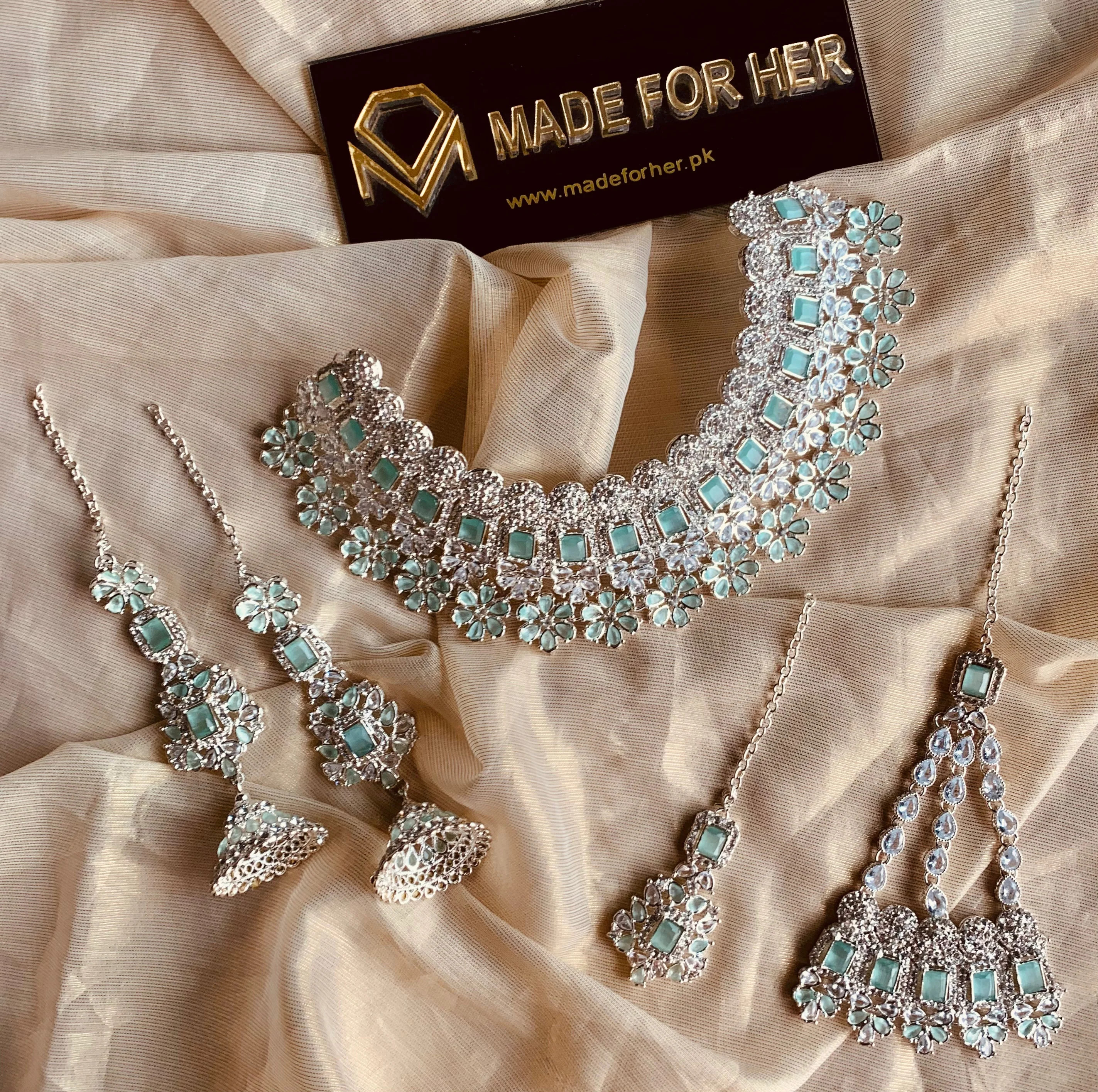 Made For Her-Beautiful Bridal Collar - WM171 - Image 4