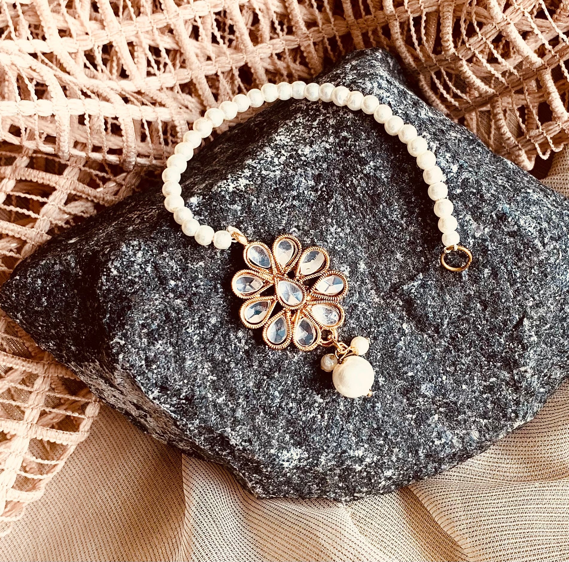 Made For Her-Delicate Pearl Tikka- KMW1083